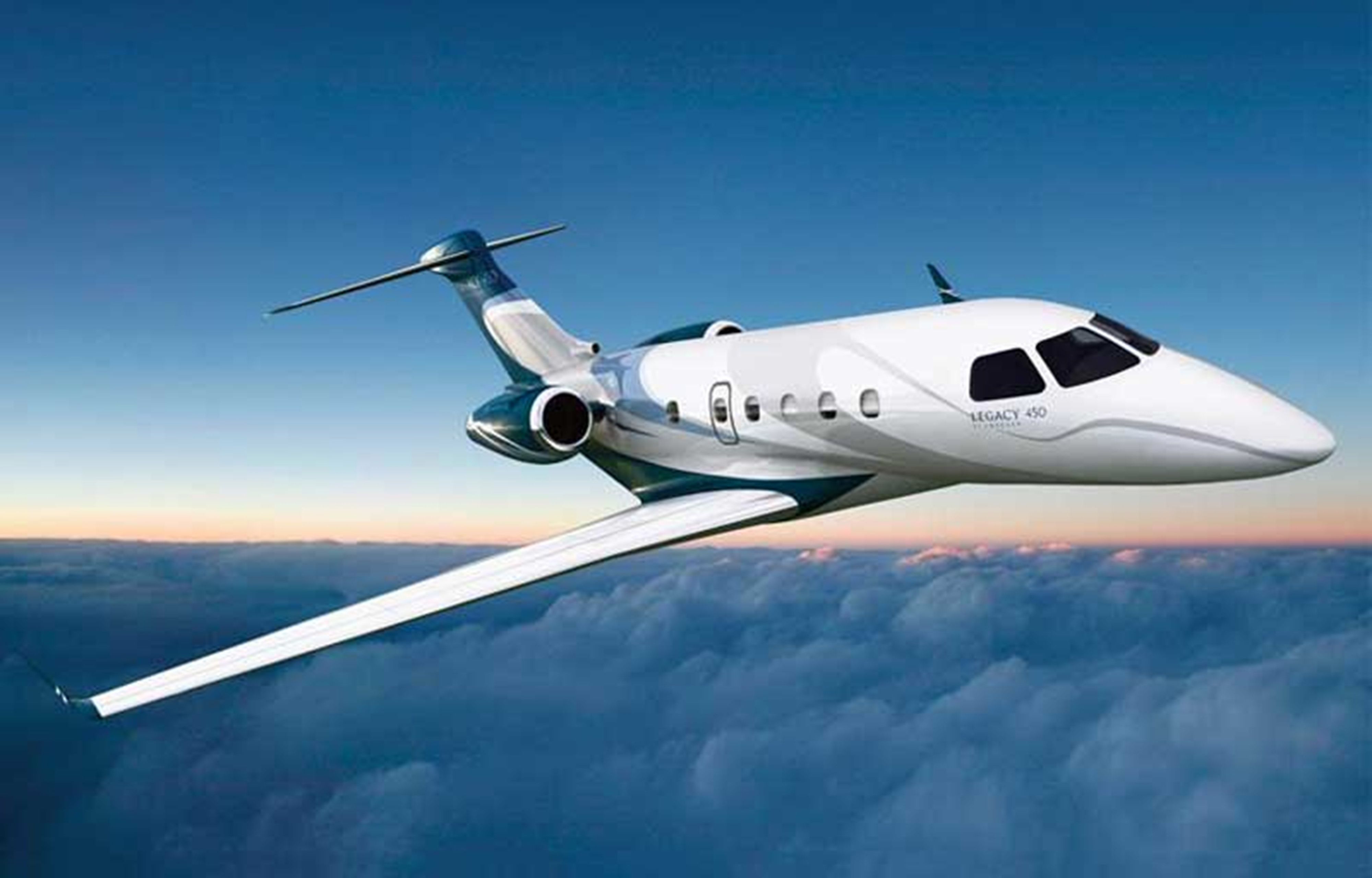 4000x2560 What Is An Embraer Legacy 450 jet?