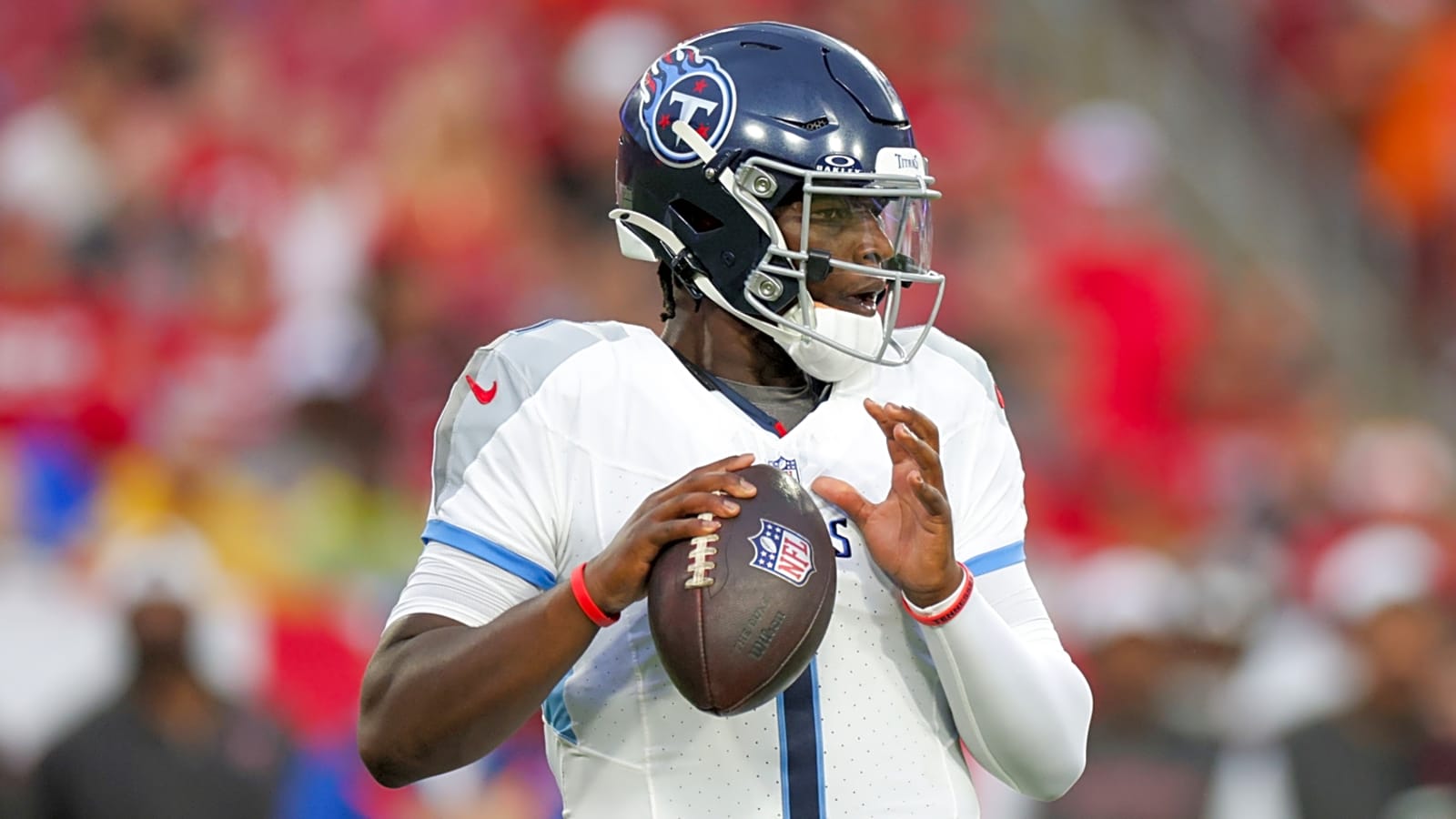 1600x900 Titans rookie QB Cam Ward showing three key things at training camp