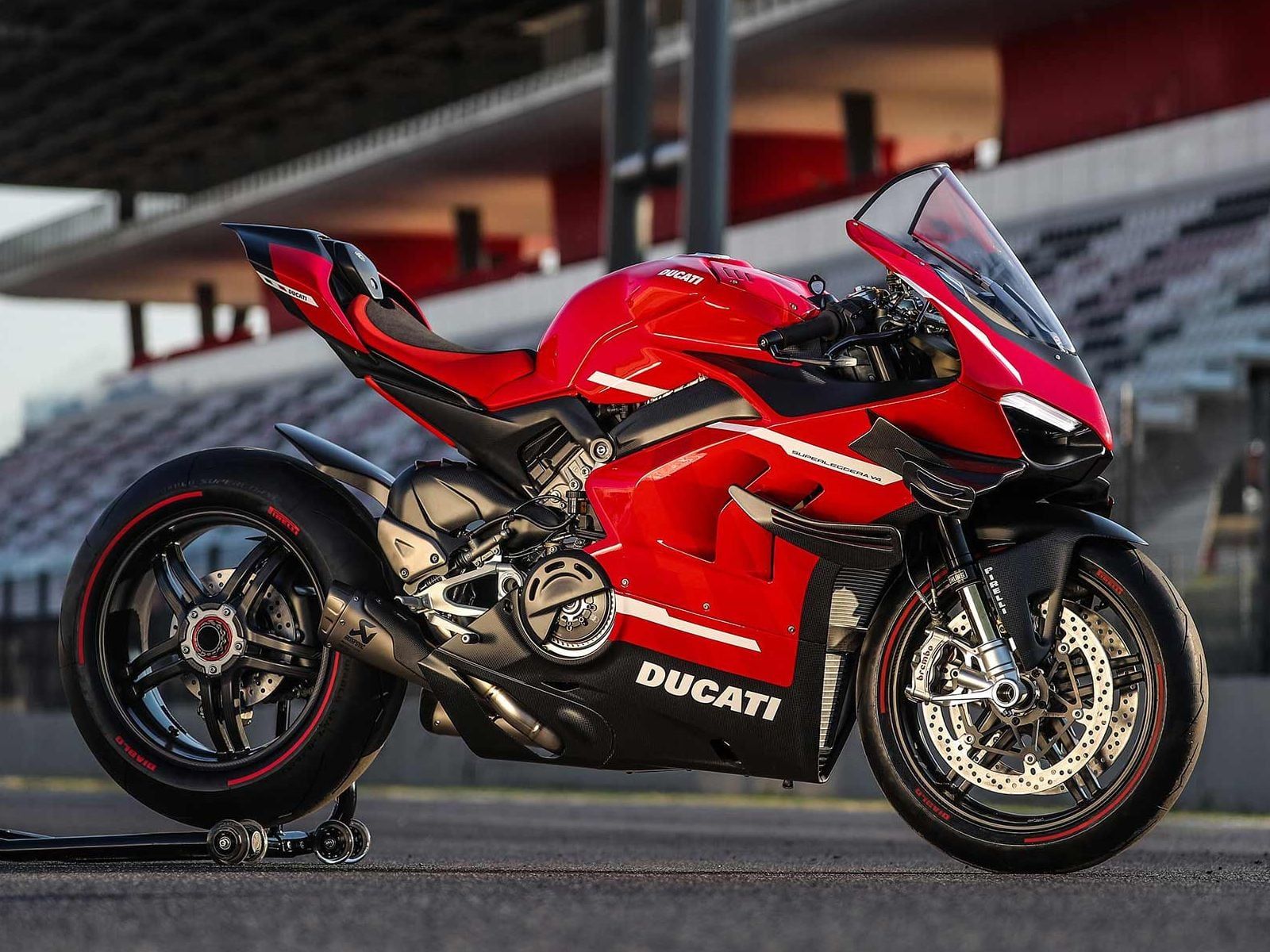 1600x1200 Ducati Superleggera V4 Buyer's Guide: Specs, Photo, Price