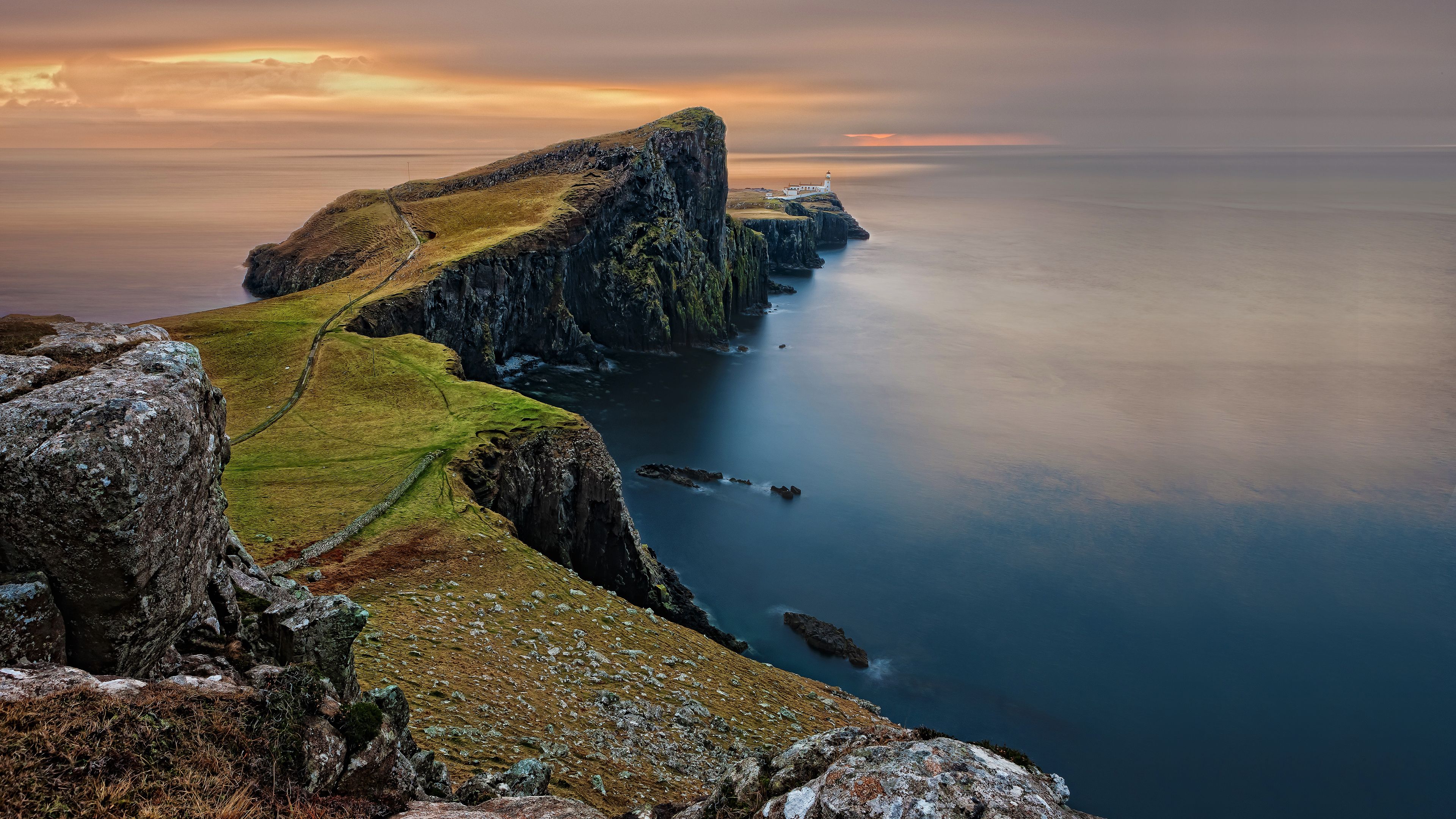 3840x2160 Scottish Cliffs Desktop Background