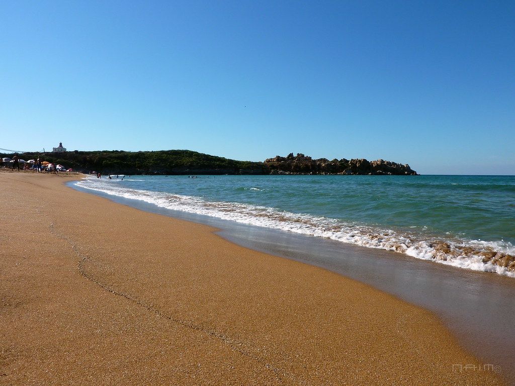 1024x768 La Plage du Grand Phare -Jijel