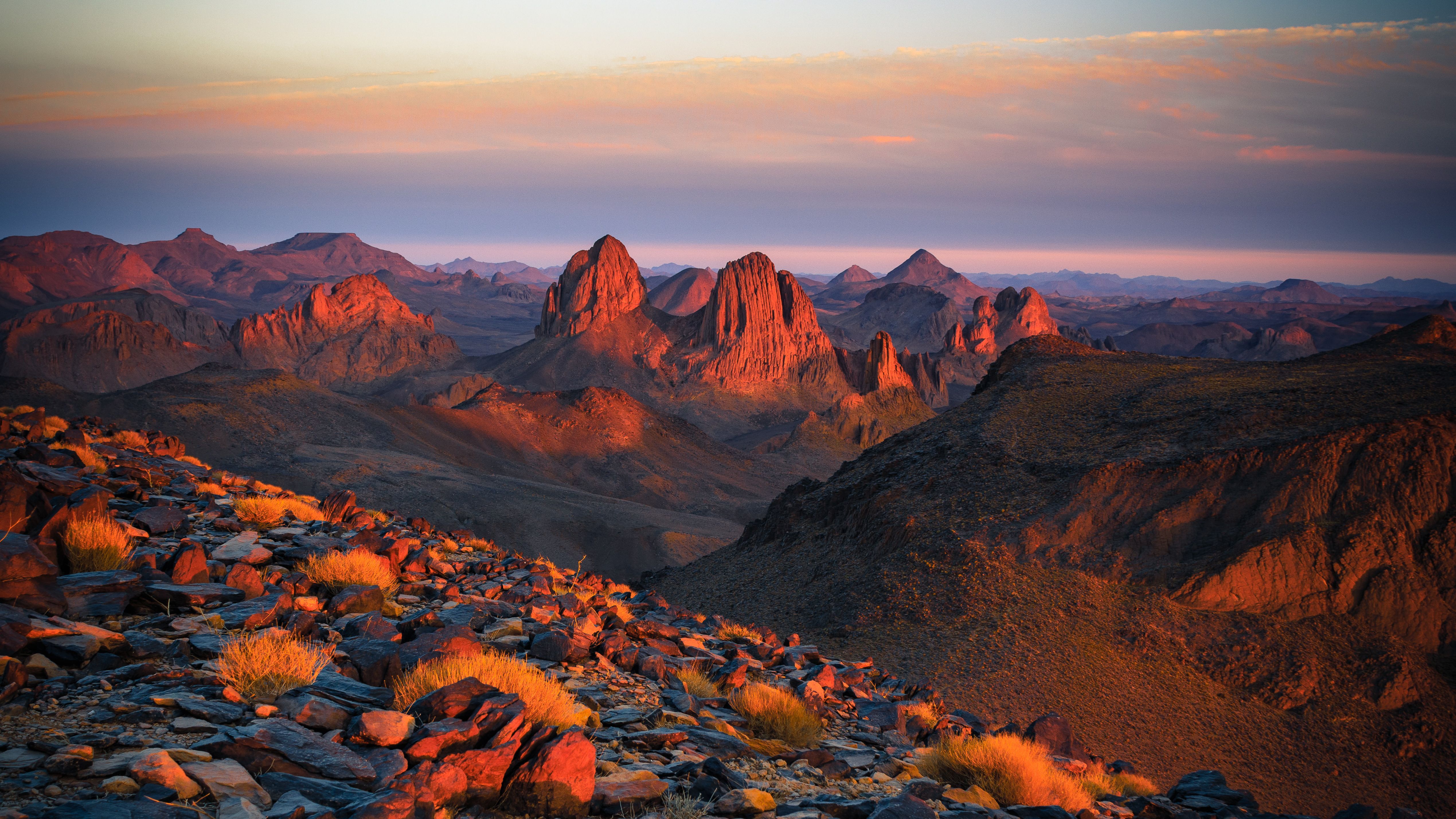 5079x2857 Hoggar · Free