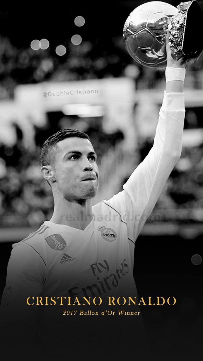 675x1200 Ronaldo Ballon D'Or Wallpaper