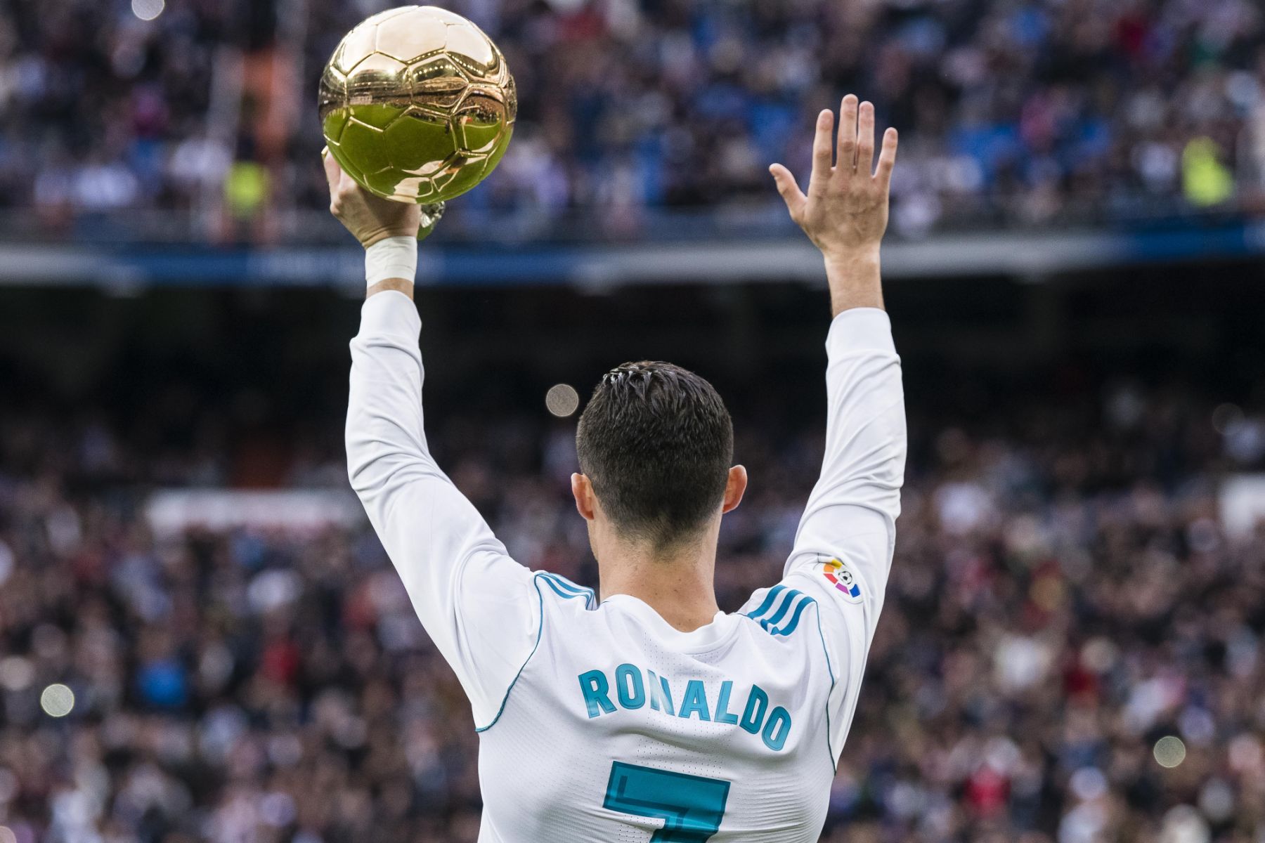 1800x1200 of Cristiano Ronaldo's Career Highlights: Ballon d'Or Win, First Trophy, and More