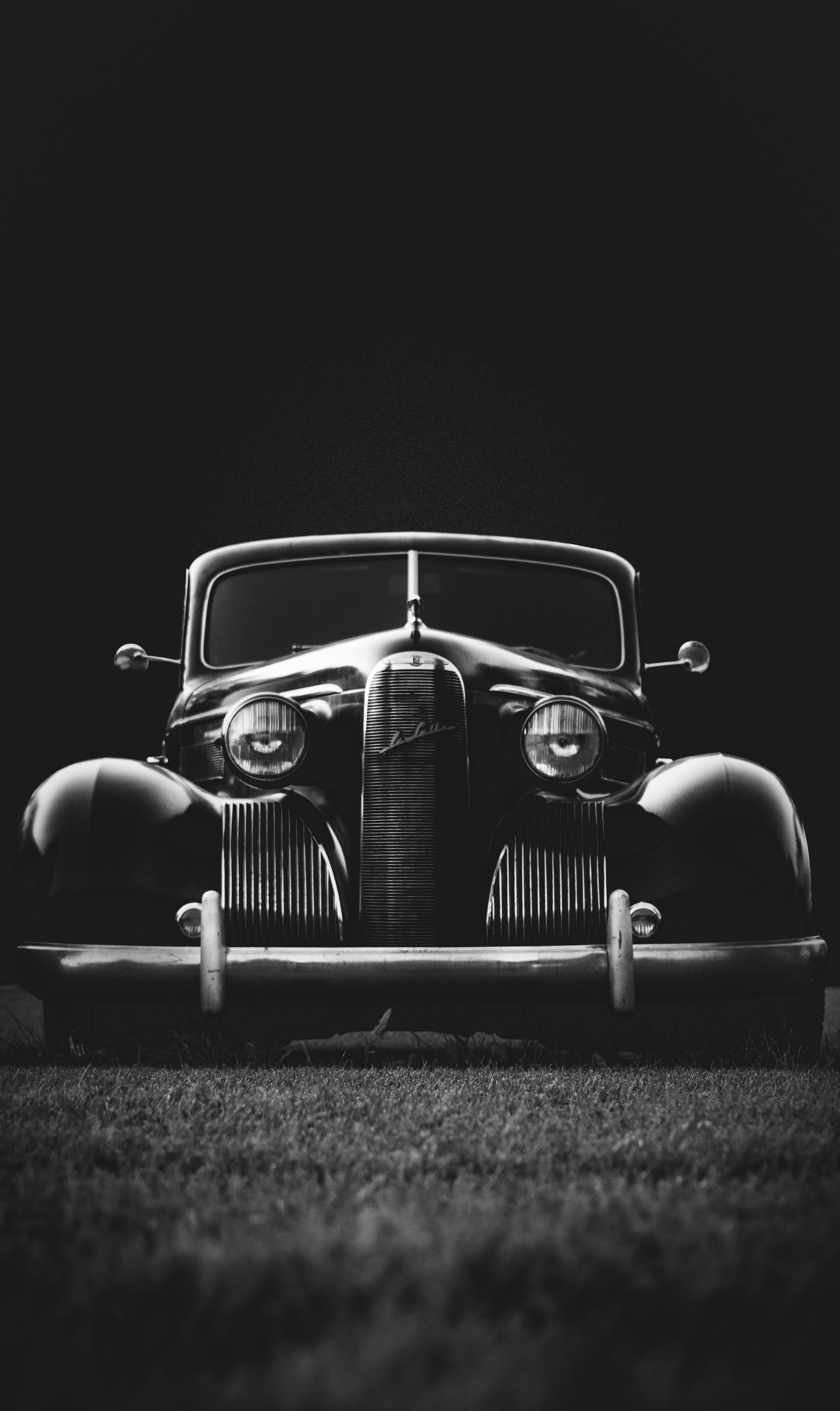 3000x5040 Mafia Car Picture. Download Free Image