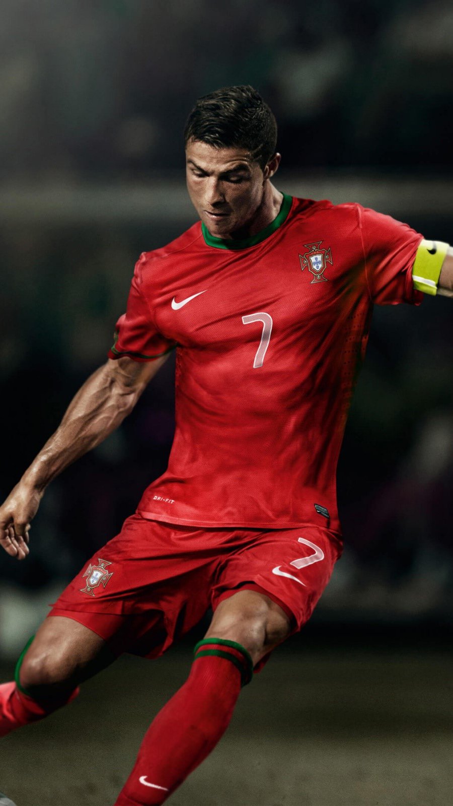 900x1600 Soccer player Cristiano Ronaldo Wallpaper 2K for Desktop
