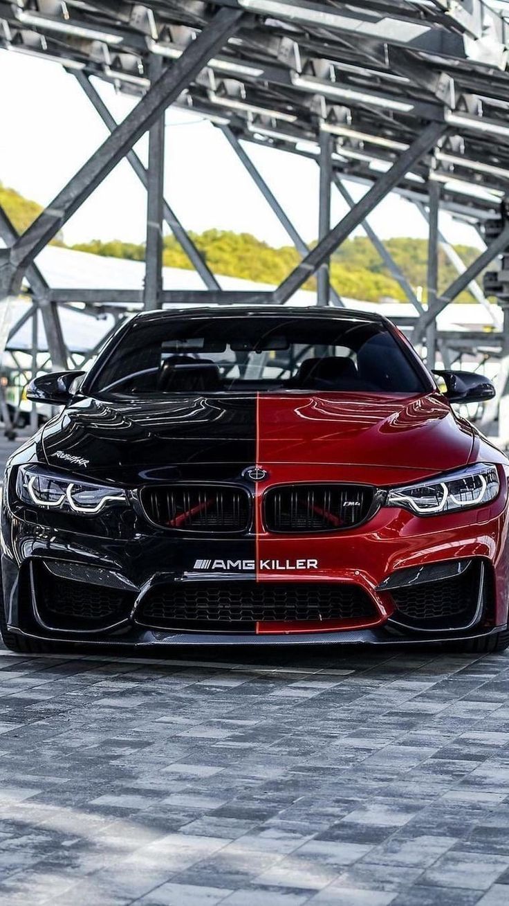 736x1309 M4 BMW