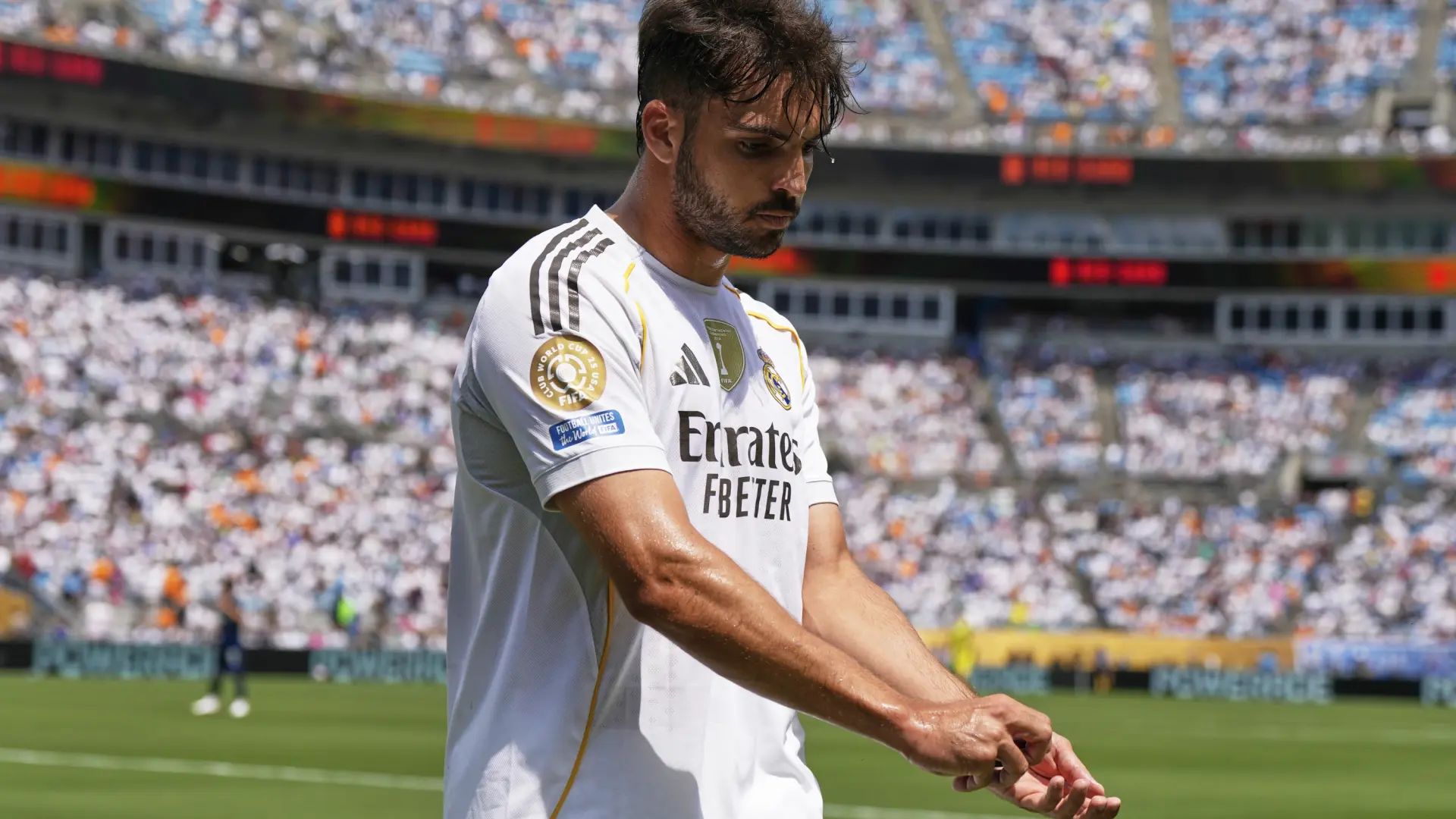 1920x1080 Real Madrid defender takes to Instagram to address Club World Cup form