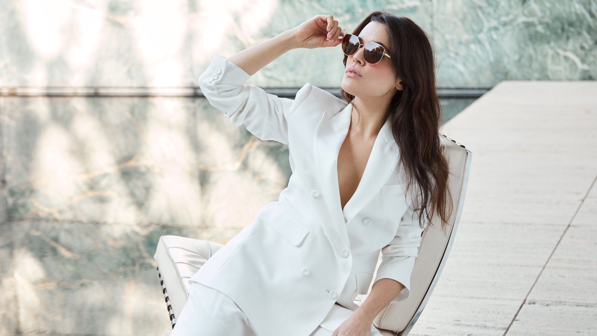 1920x1080 Download Brunette Long Hair Sunglasses Spanish Actress Celebrity Adriana Ugarte 4k Ultra HD Wallpaperx2458