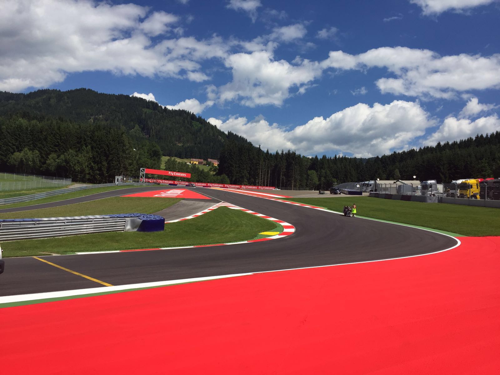 1600x1200 Line Marking & Track Design at the Red Bull Ring, Austria