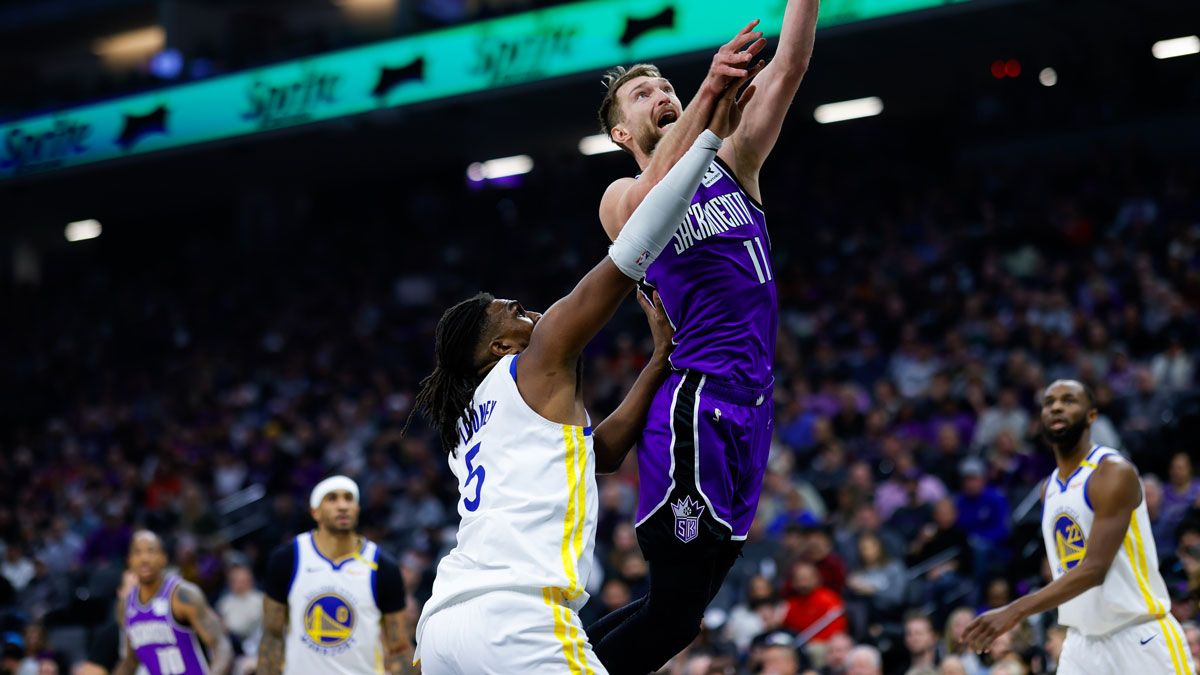 1200x675 Banged Up Warriors Lose Kevon Looney In Kings Game