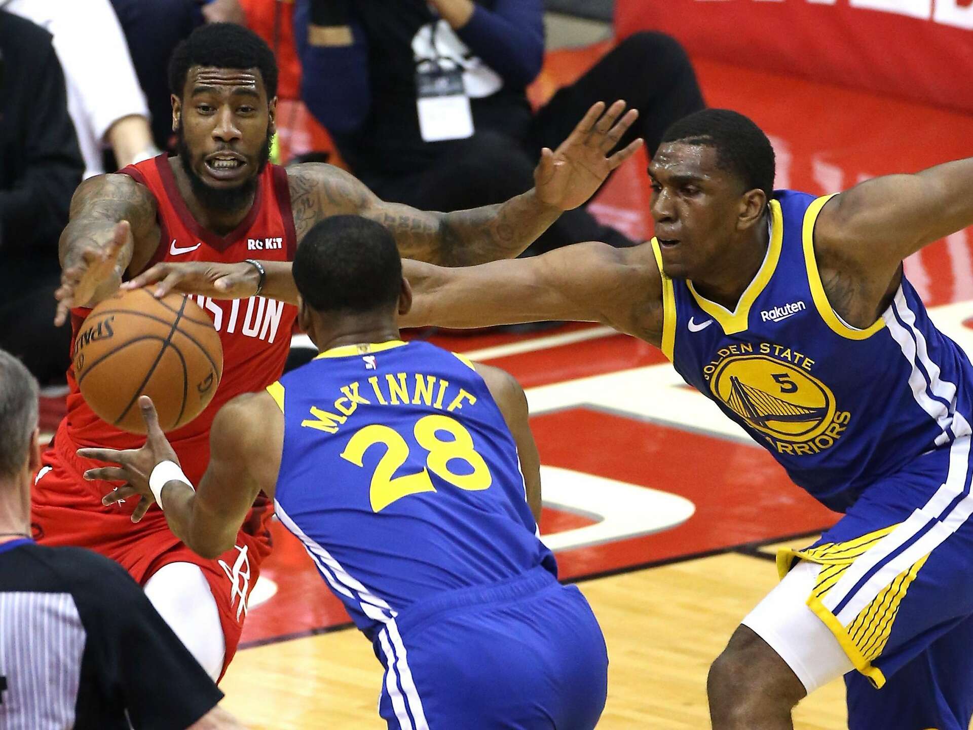 1920x1440 What Kevon Looney's uneven series vs. Rockets means for his future