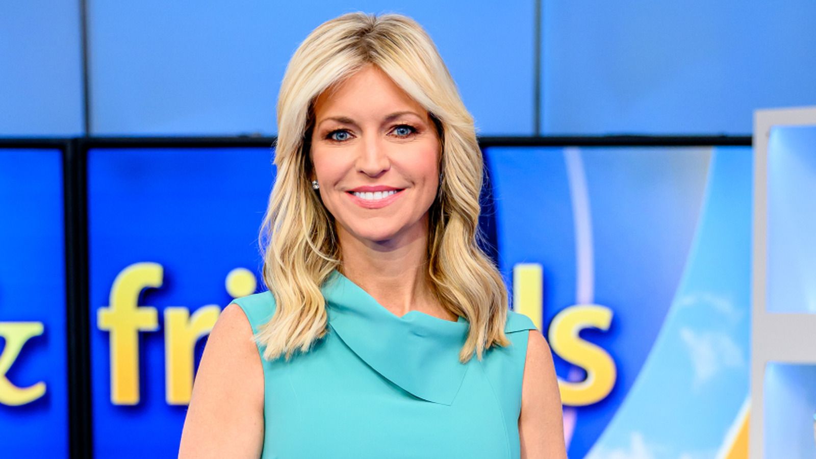 1600x900 Ainsley Earhardt's Legs Can't Distract From Her Worst Fox & Friends Look Yet