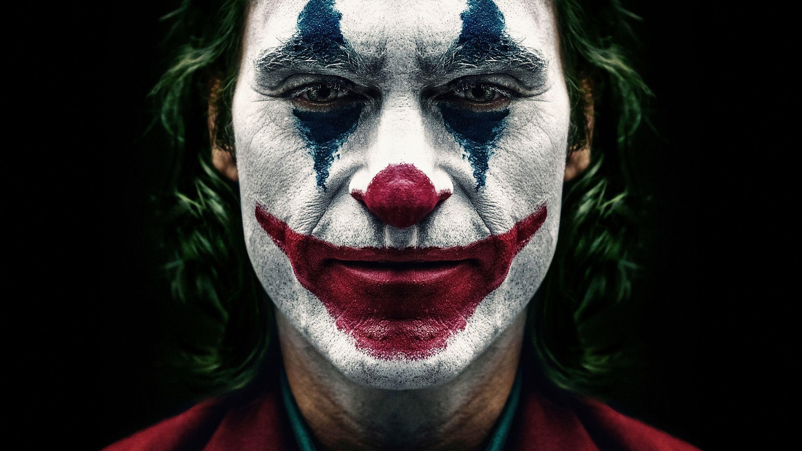 2560x1440 Joker Movie with Joaquin Phoenix Wallpaper 8k Ultra HD