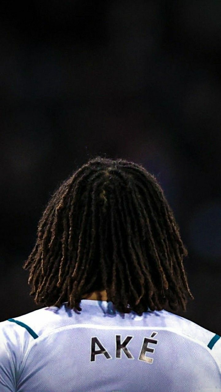 720x1280 Nathan Ake