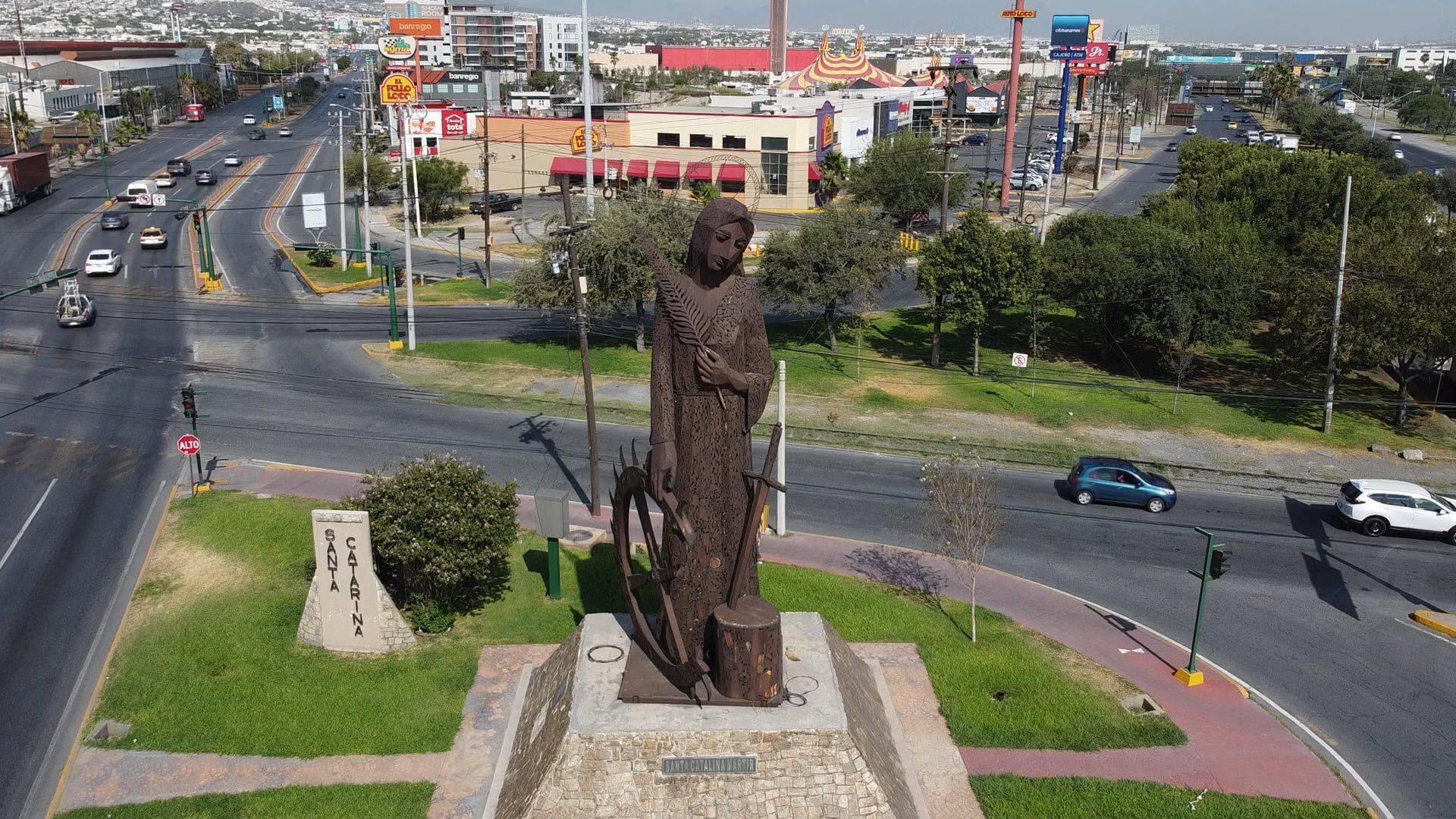 1920x1080 Statue in Santa Carolina