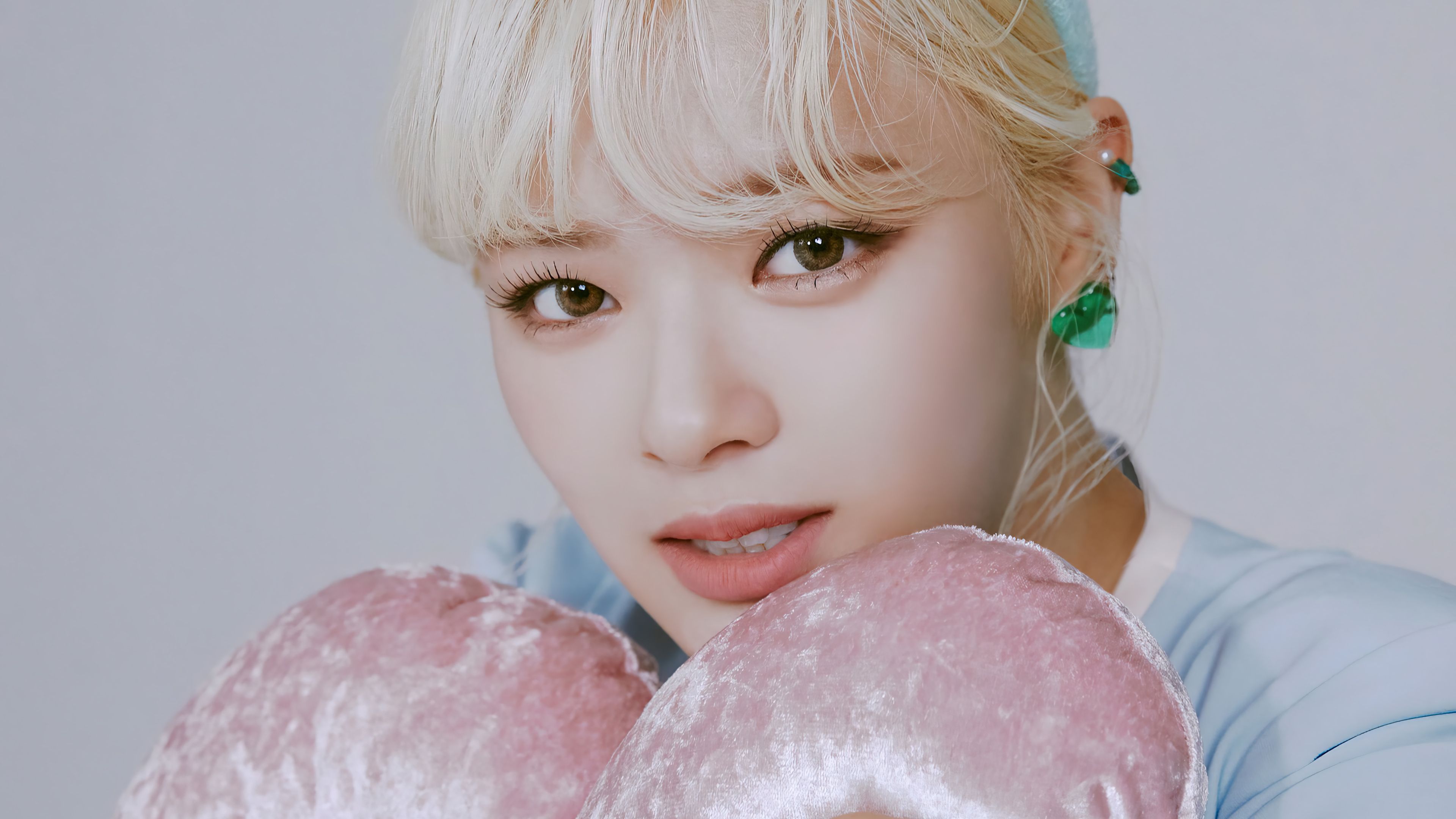 3840x2160 TWICE Jeongyeon Scientist Formula of Love Wallpaper 4K PC Desktop f