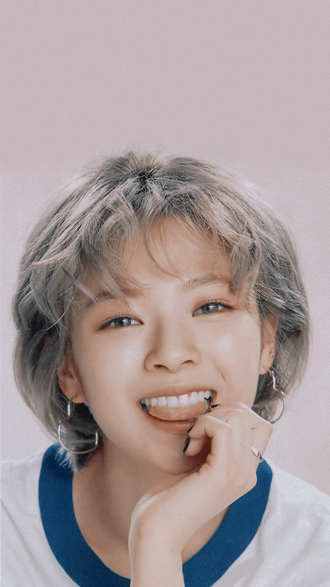 675x1200 Kpop Locks