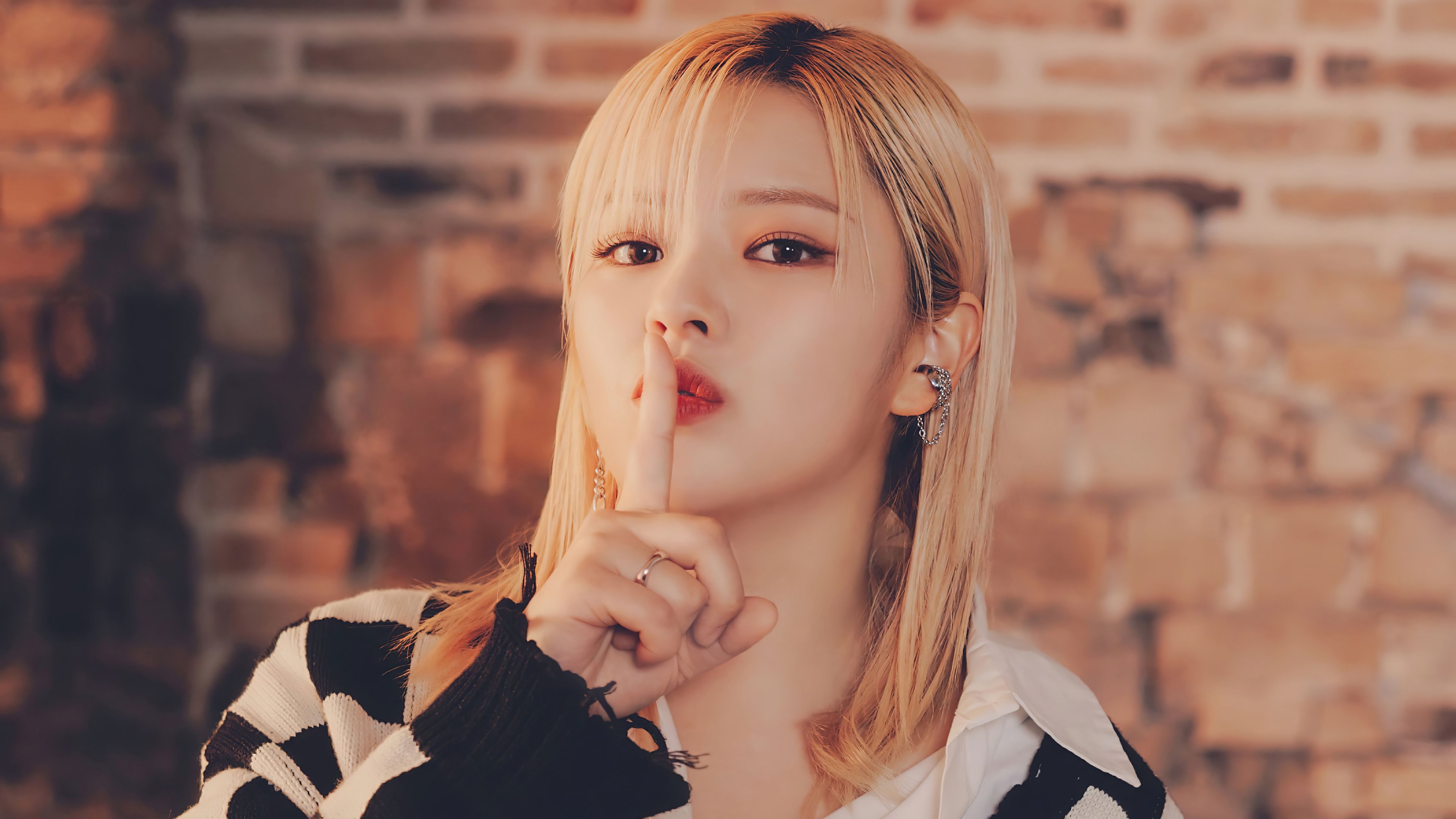 3840x2160 Jeongyeon HD 4K Wallpaper PC & Phone