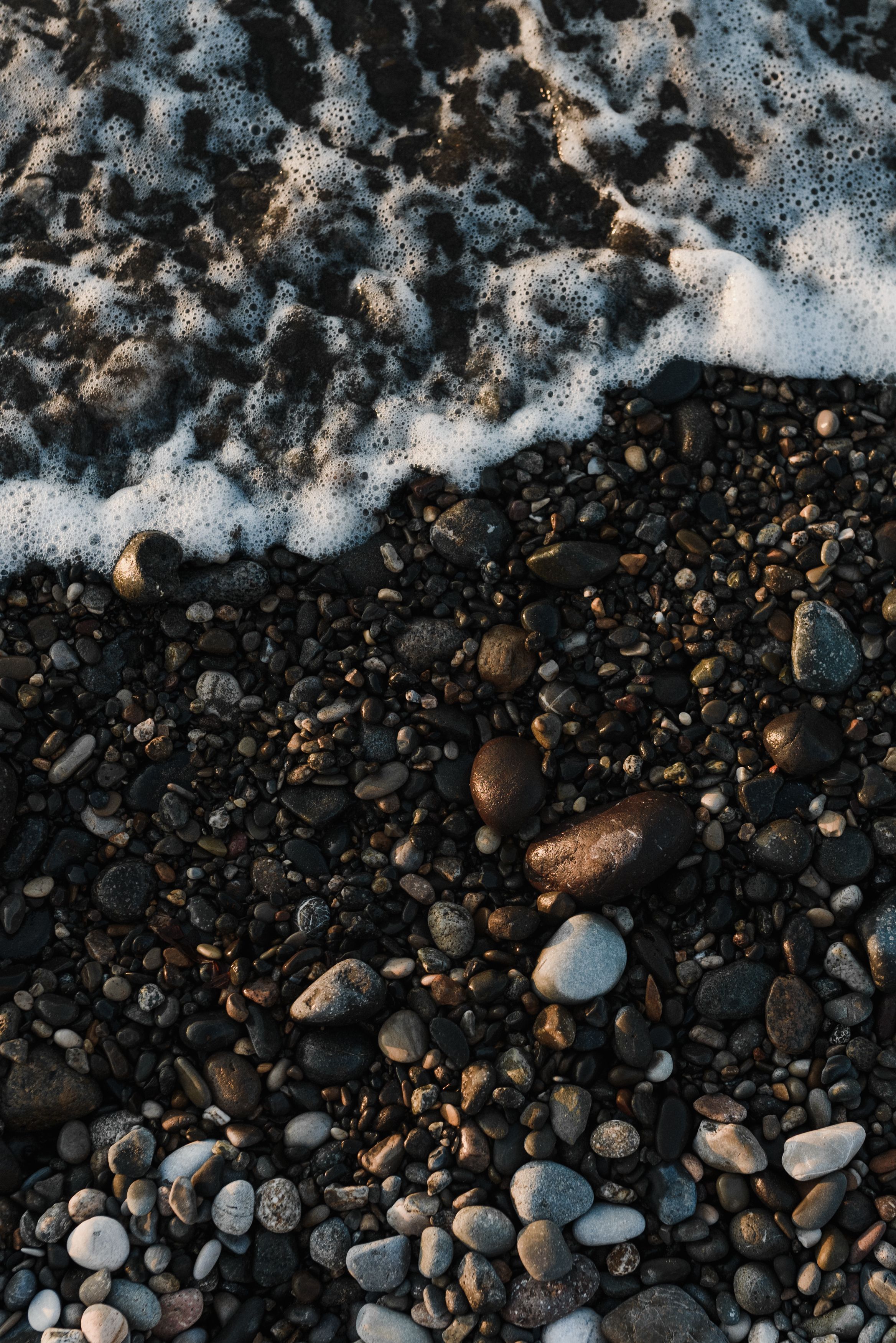 2336x3500 Small Sea Waves with Sea Foam · Free