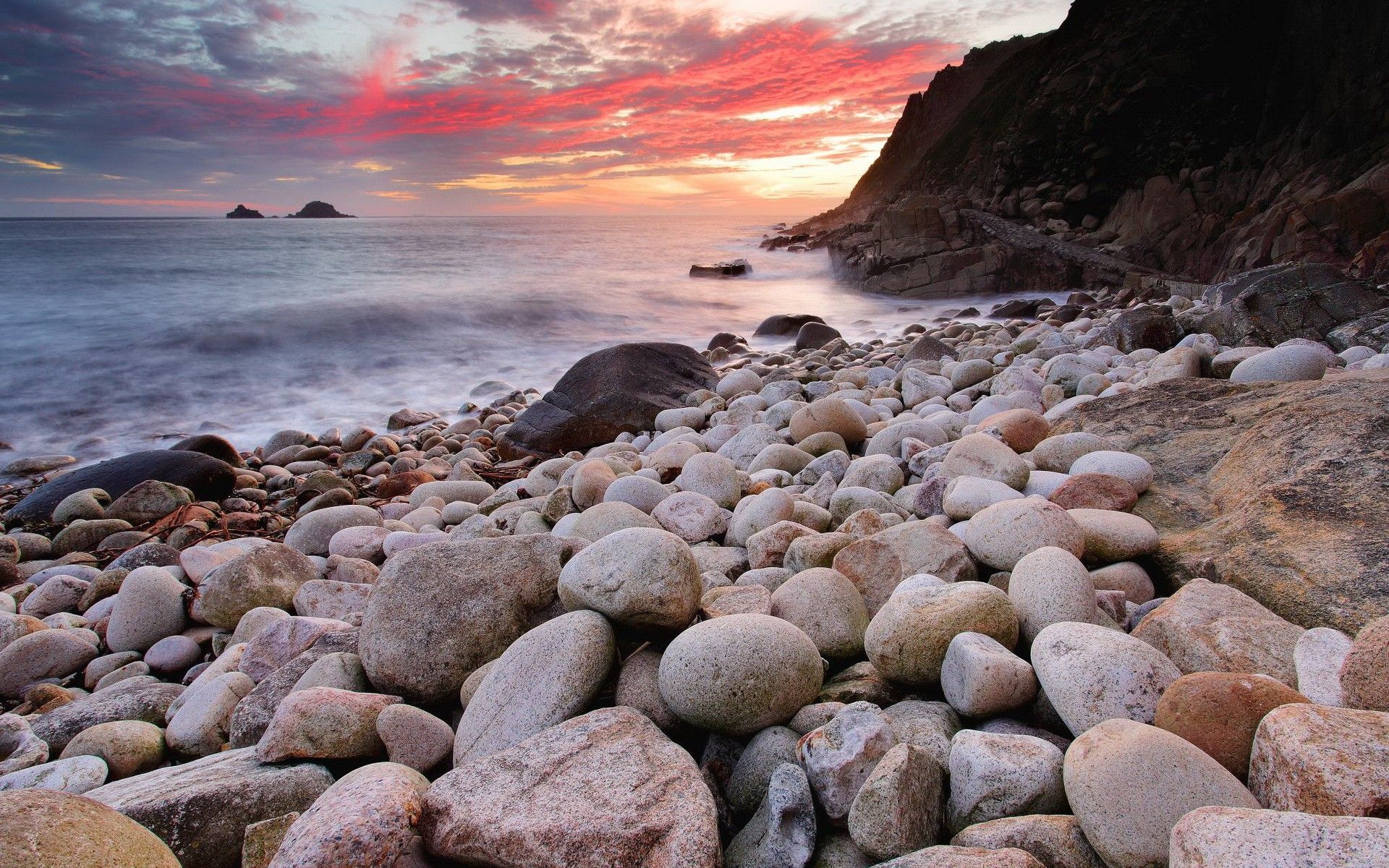 1920x1200 landscapes, Seascape, Sunset, Sunrise, Ocean, Sea, Sky, Clouds, Stone, Rock, Shore, Coast Wallpaper HD / Desktop and Mobile Background