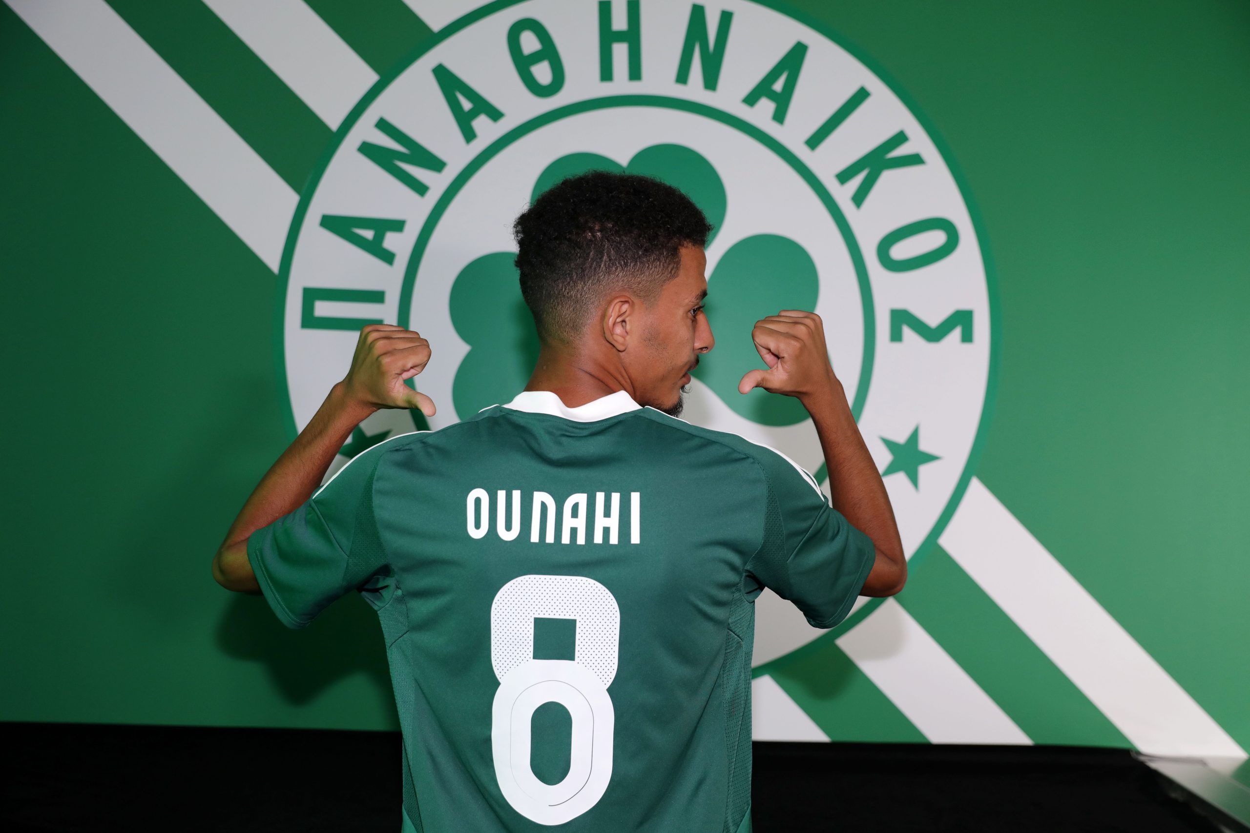 2560x1707 AZZEDINE OUNAHI IS GREEN. PANATHINAIKOS FC OFFICIAL WEB SITE