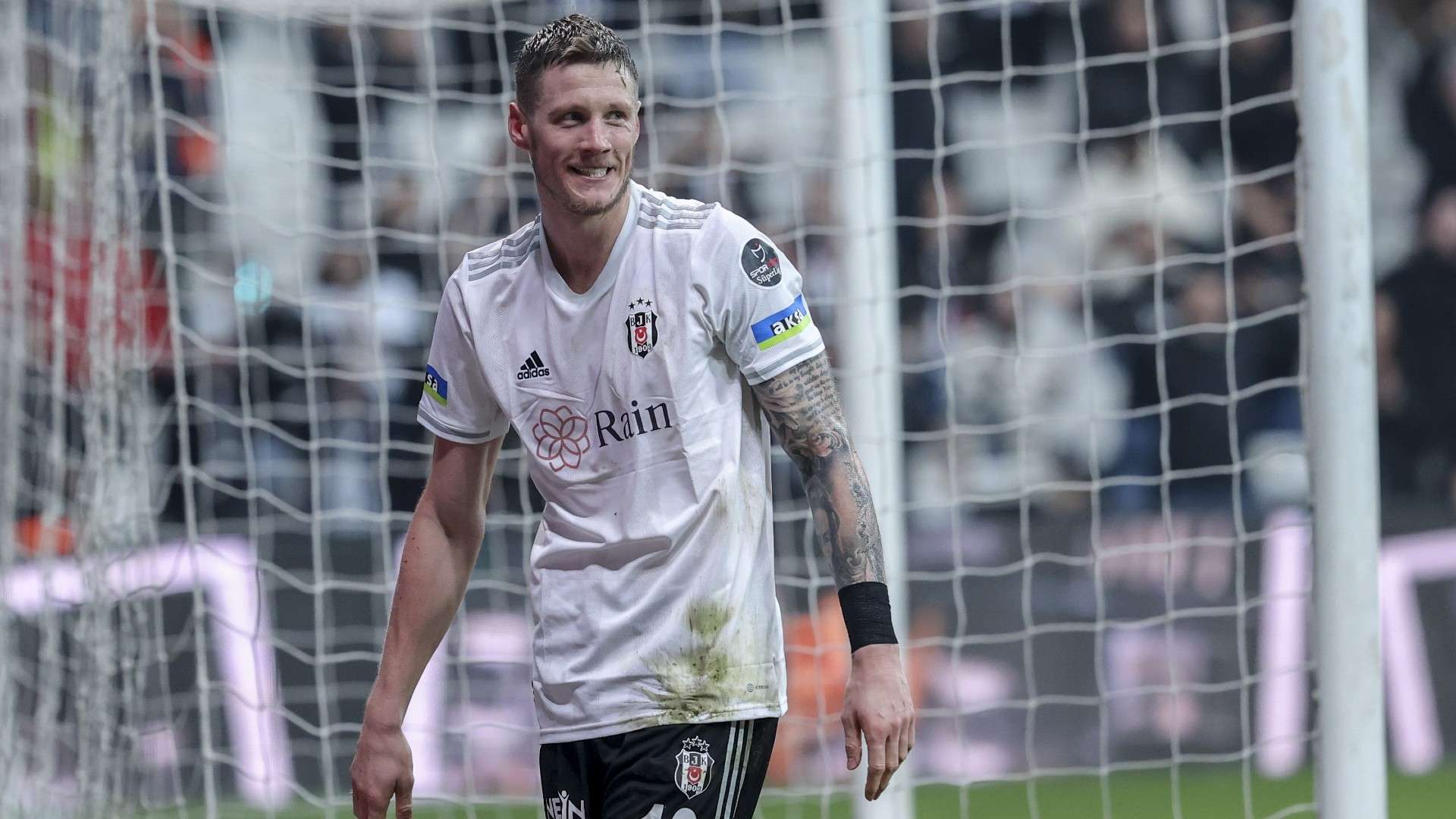 1920x1080 WATCH: Man Utd Bound Weghorst Has Spring In His Step As He Leaves Turkey To Complete Old Trafford Medical