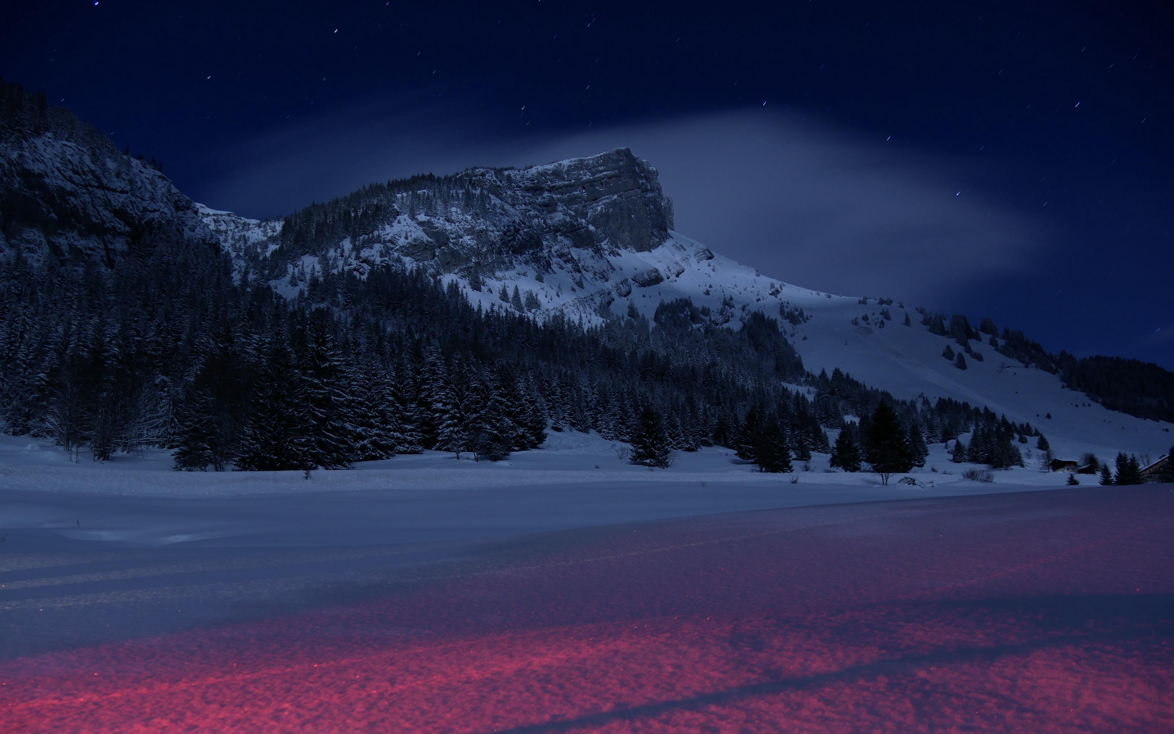 3840x2400 Ultra HD Winter Night Wallpaper