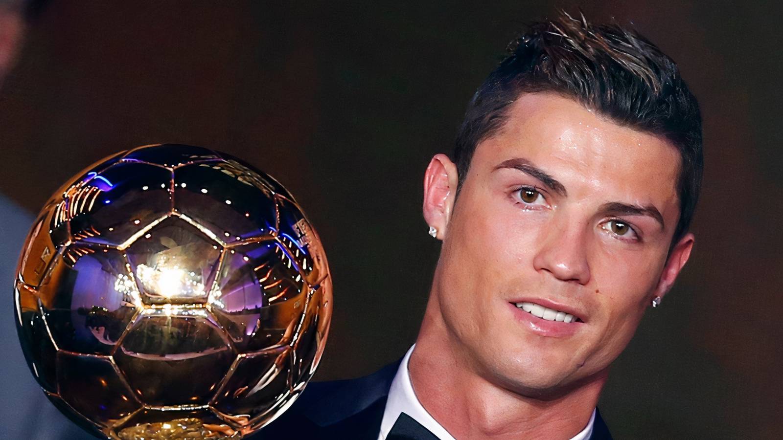 1600x900 Cristiano Ronaldo Named his Five Biggest Ballon d'Or Rivals
