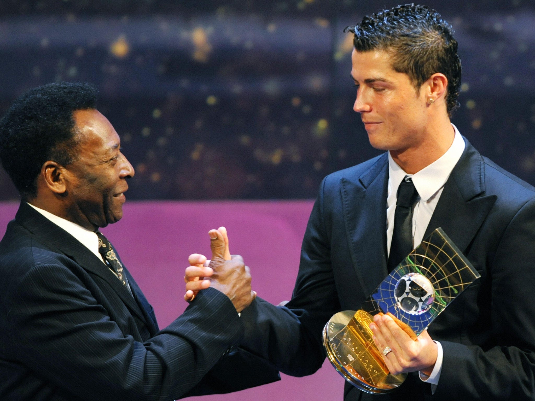 2048x1536 Fifa Ballon d'Or: Cristiano Ronaldo closes in on award ahead of Franck Ribery and Lionel Messi after voting is extended