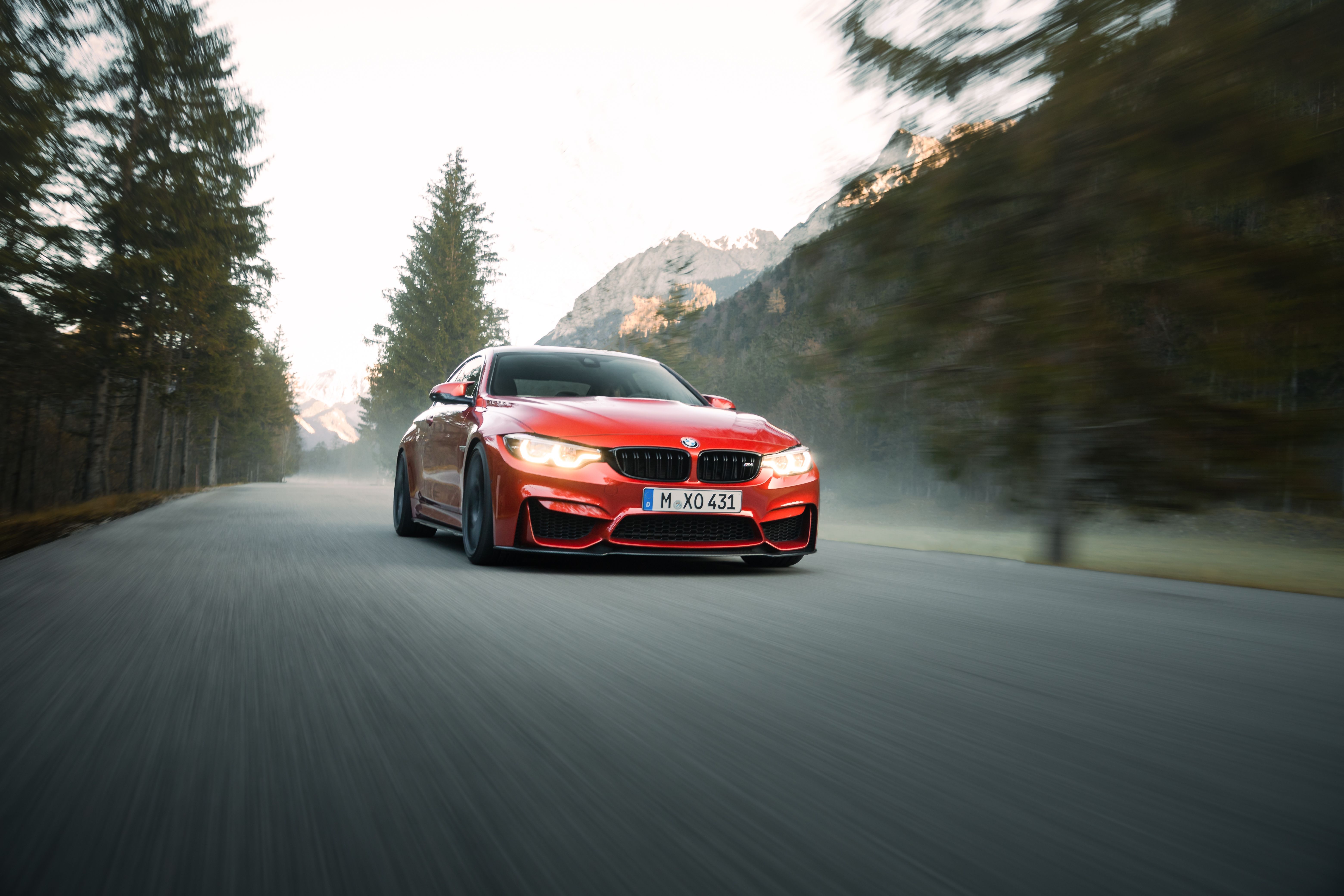 6240x4160 Red BMW Series 4 · Free