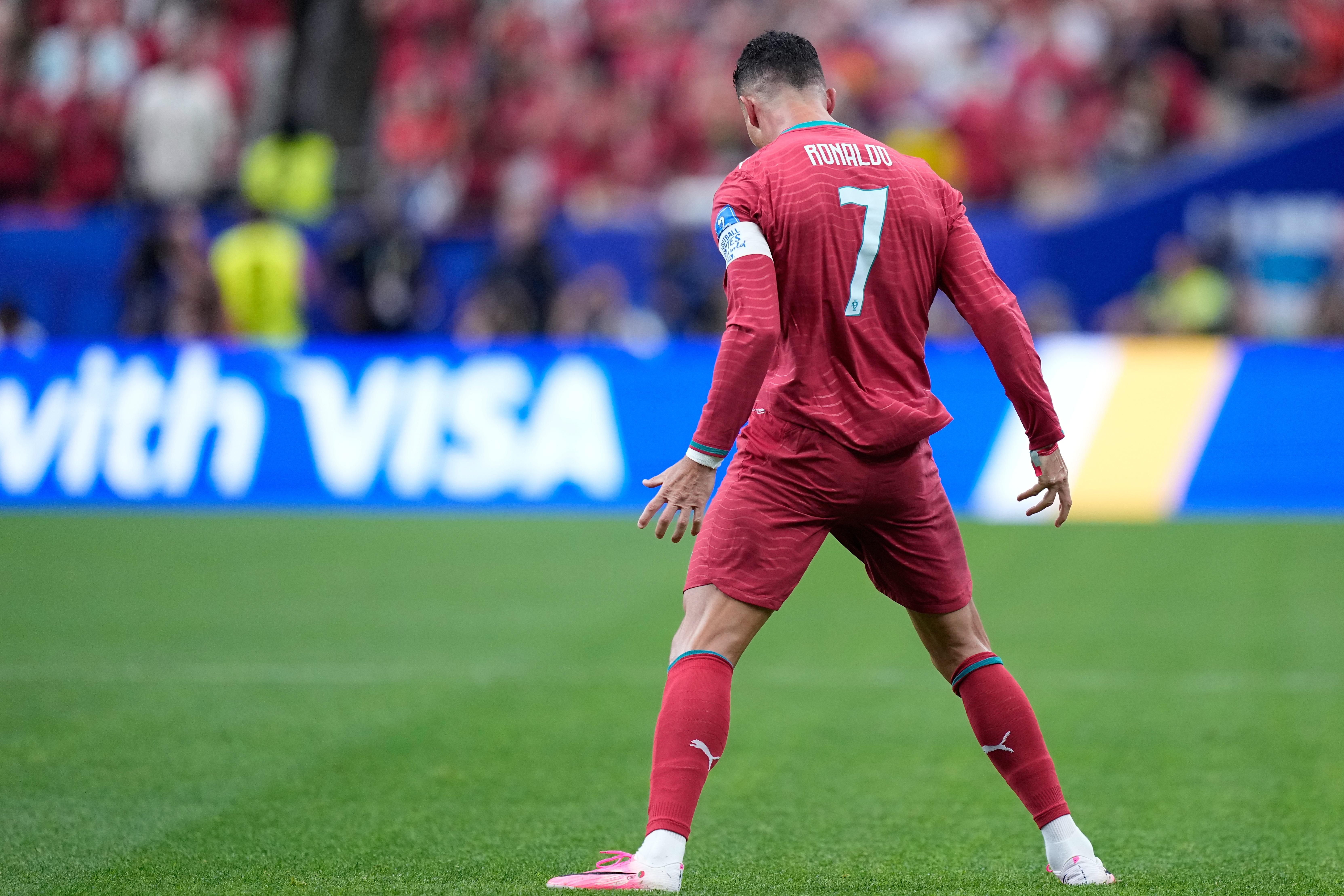 6652x4434 Ronaldo becomes first player to score in six World Cups with two goals