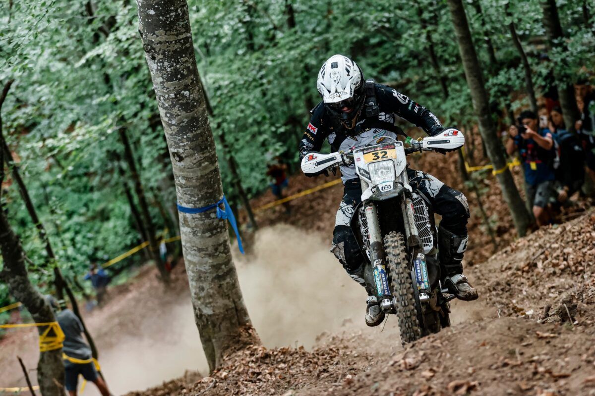 1200x800 Graham Jarvis edges closer to Red Bull Romaniacs victory with day 3 win!