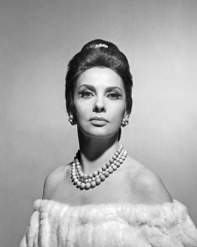 800x1000 Gina Lollobrigida et Tableau Limitées / Vente