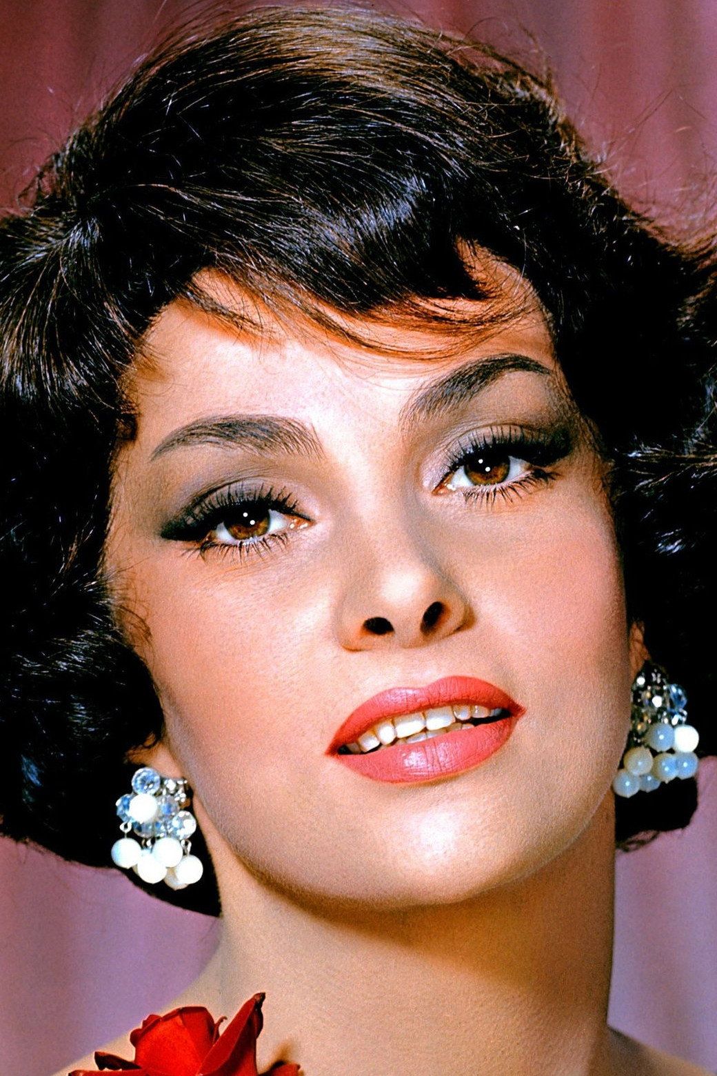 1040x1560 Gina Lollobrigida Image