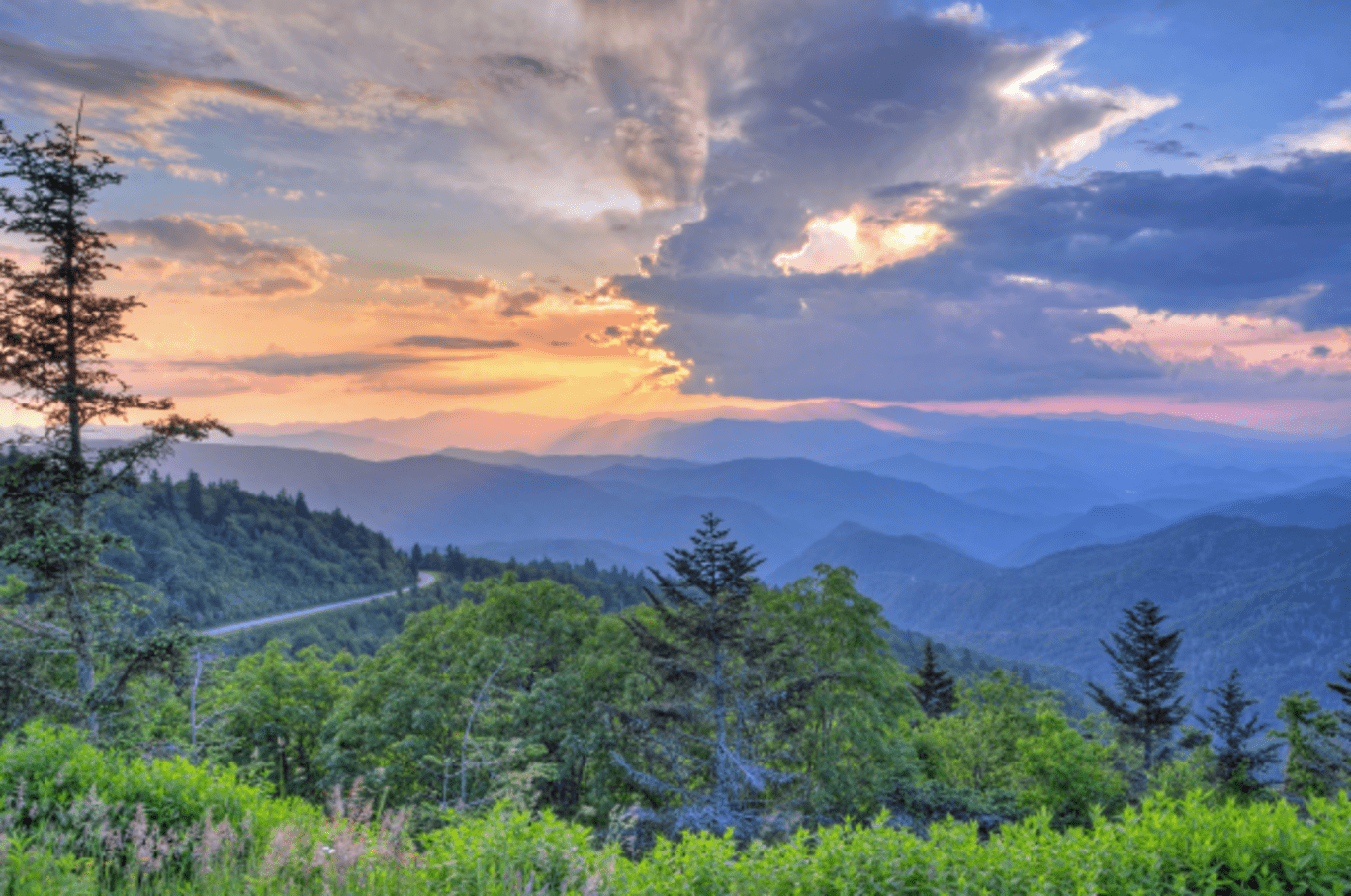 1366x906 Explore the Best Places in the Great Smoky Mountains for Sunrise and Sunset Photography