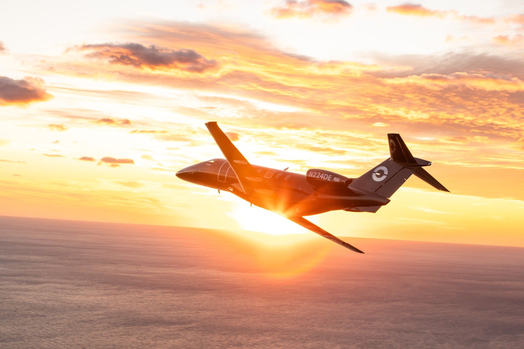 2000x1333 Grand Rapids Based Charter Flight Service