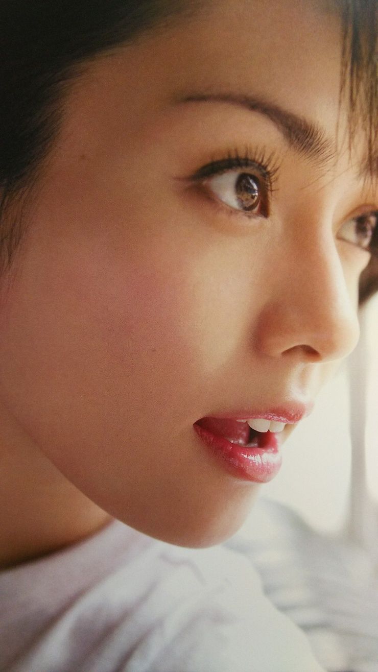 740x1316 Kyoko Fukada