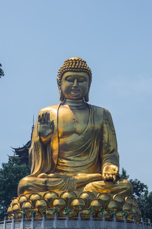 494x740 Buddhist chedi Image