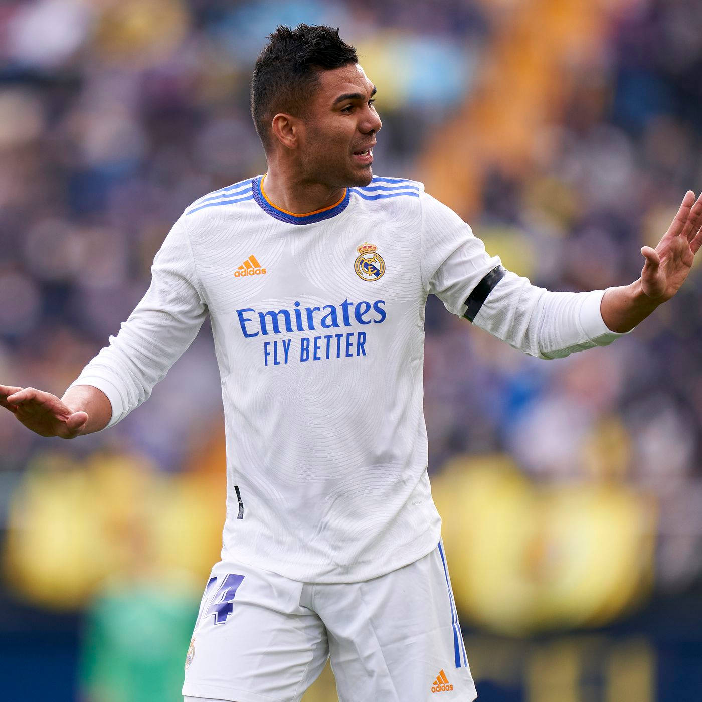 1400x1400 Download Carlos Casimiro Black Armband Real Madrid Wallpaper