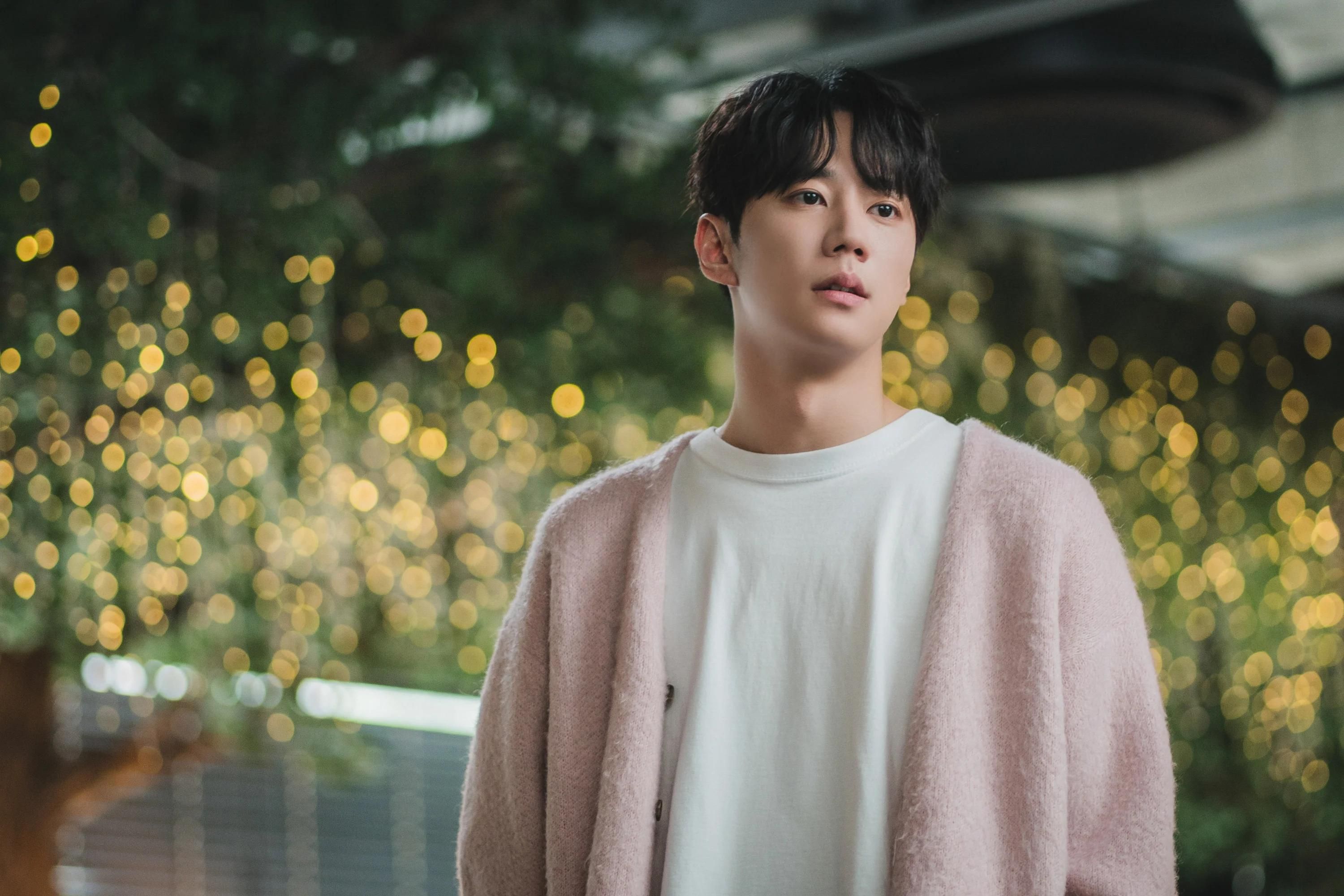 3000x2000 Lee Junyoung'u HER YERDE görüyorum