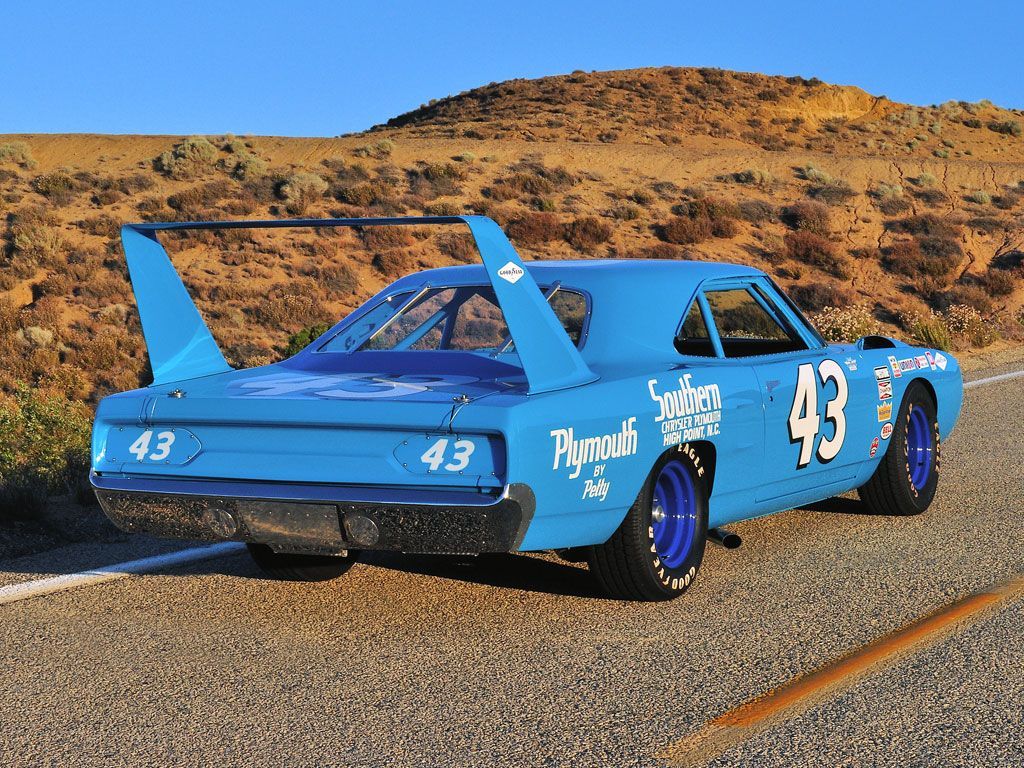 1024x768 Richard Petty Wallpaper