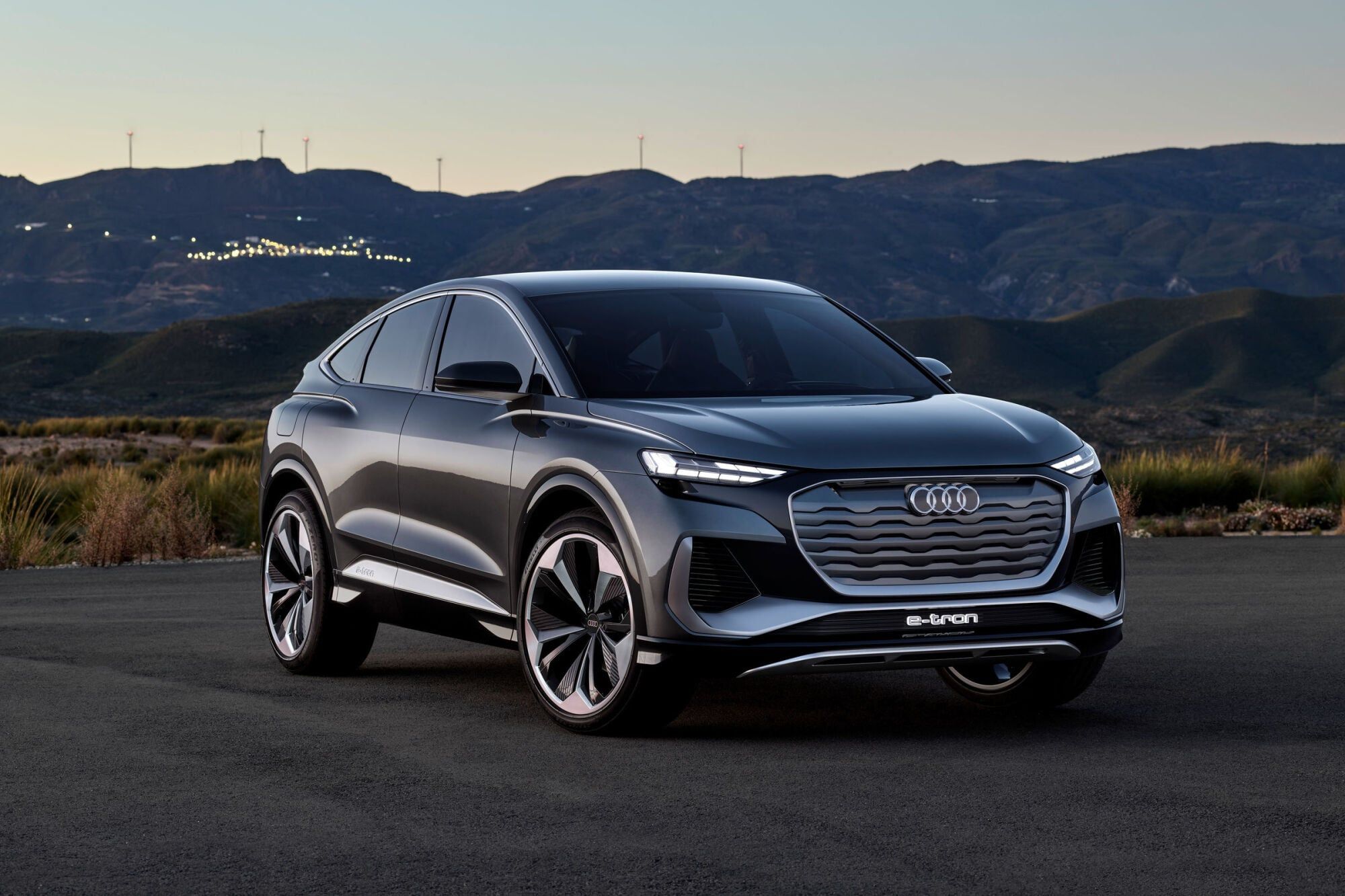 2000x1333 Audi's New Q4 Sportback E Tron Concept Has 'back, ' Cool AR Features Inside