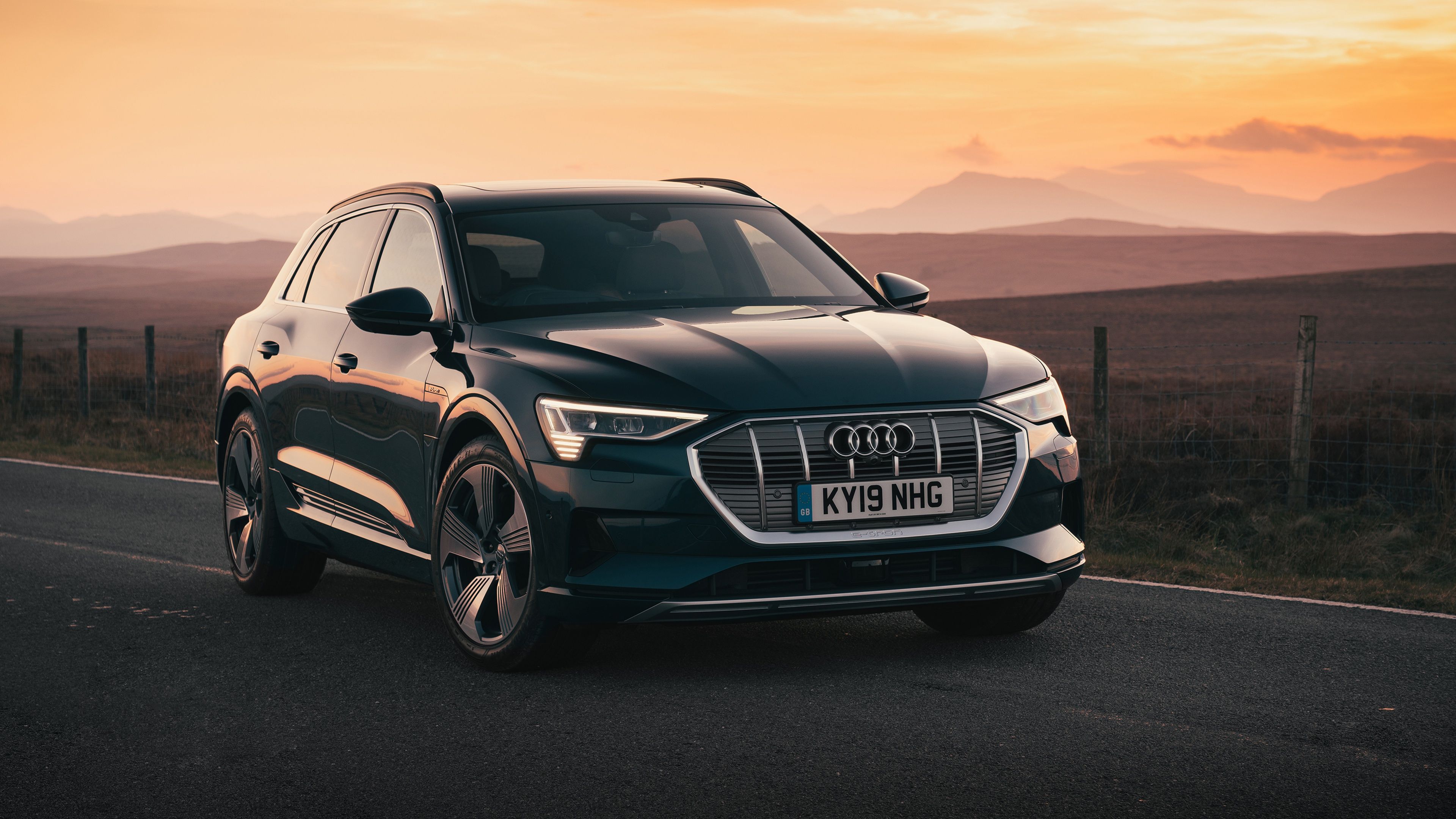 3840x2160 Audi Q4 E Tron Phone Wallpaper: Free 4K & HD Downloads