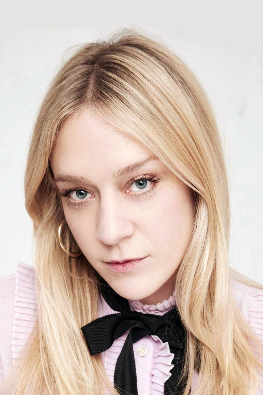 869x1304 Chloë Sevigny Image