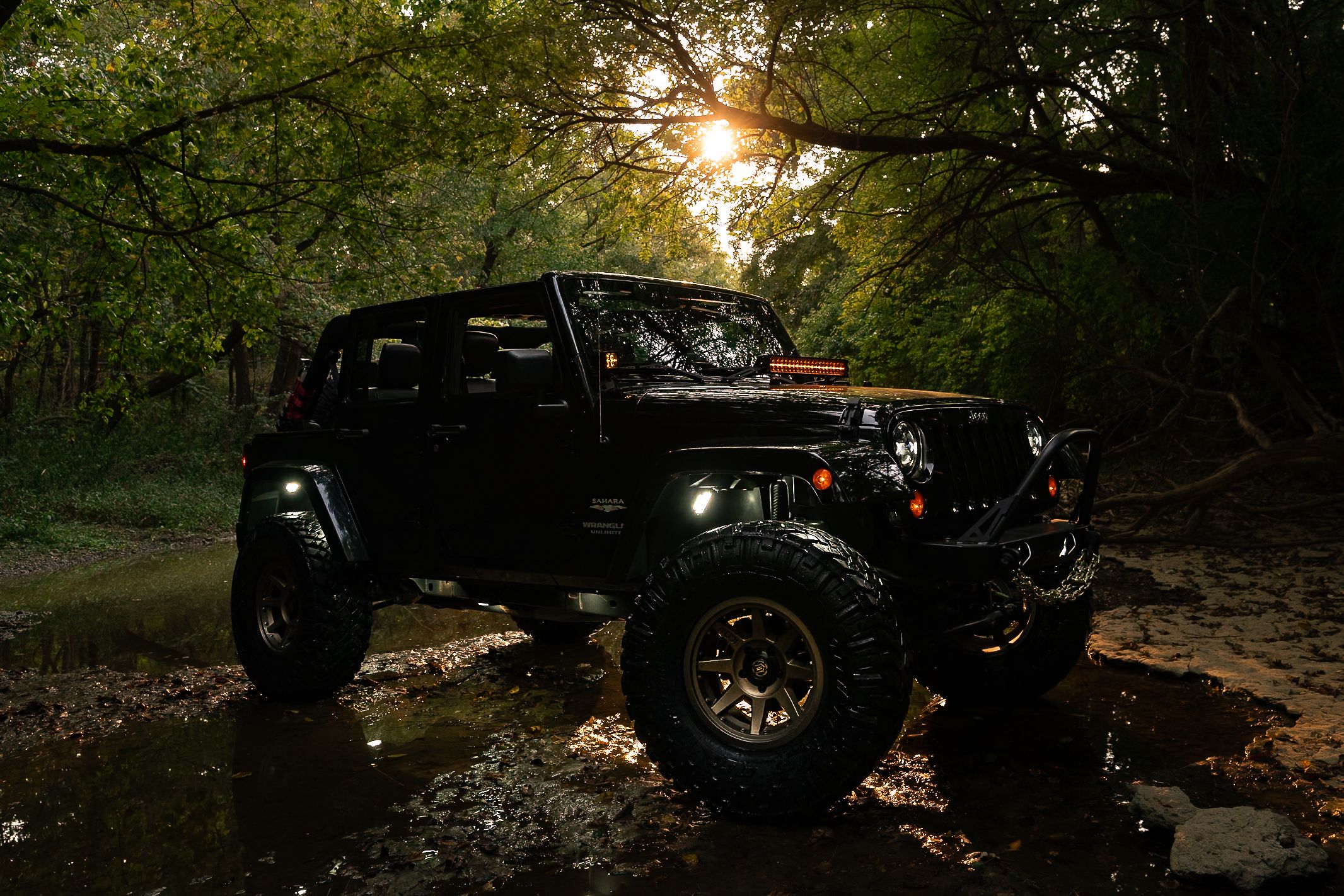 2132x1422 3.5 Inch Lifted 2011 Jeep Wrangler Unlimited Sahara 4WD Customer Build