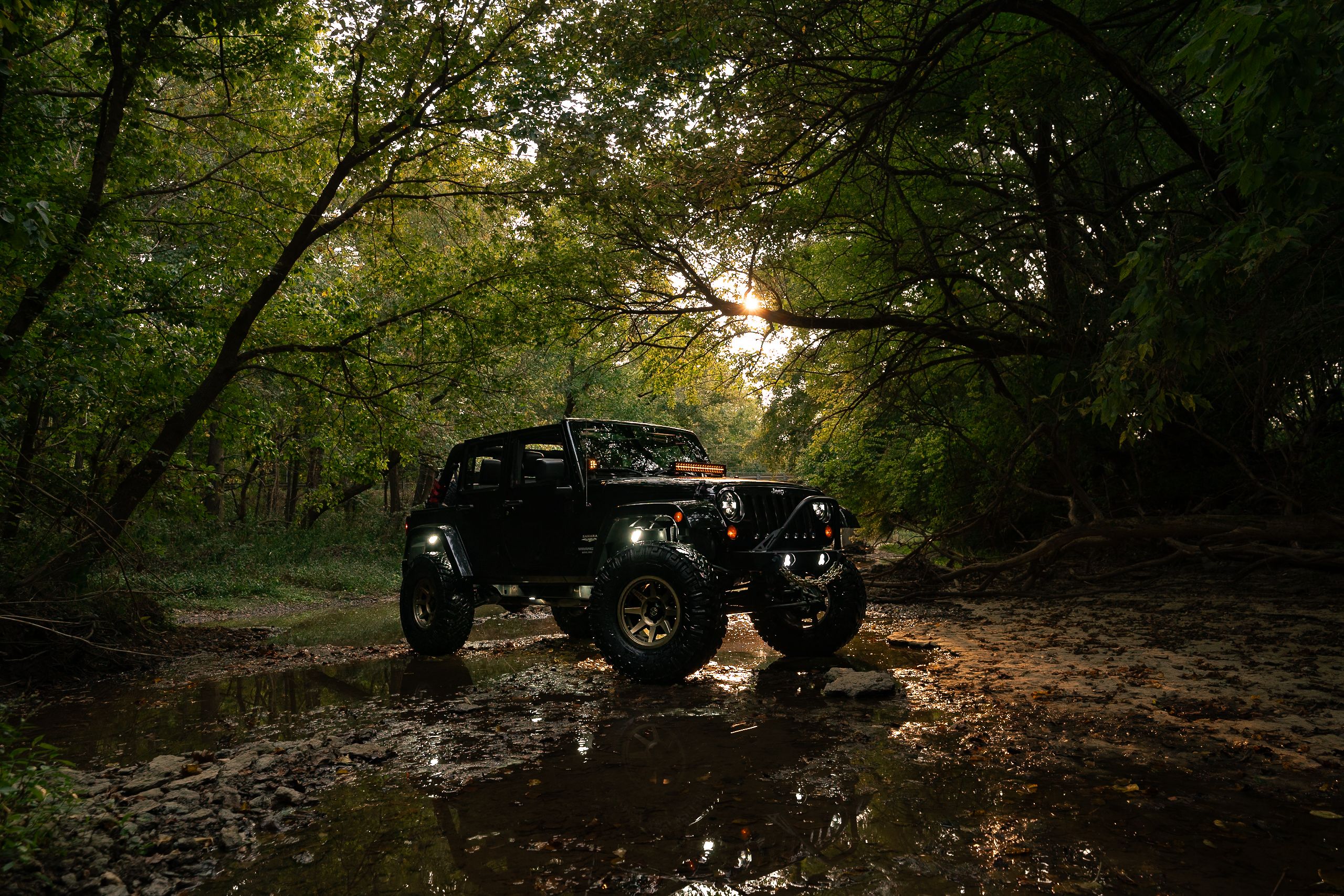 2560x1707 3.5 Inch Lifted 2011 Jeep Wrangler Unlimited Sahara 4WD Customer Build