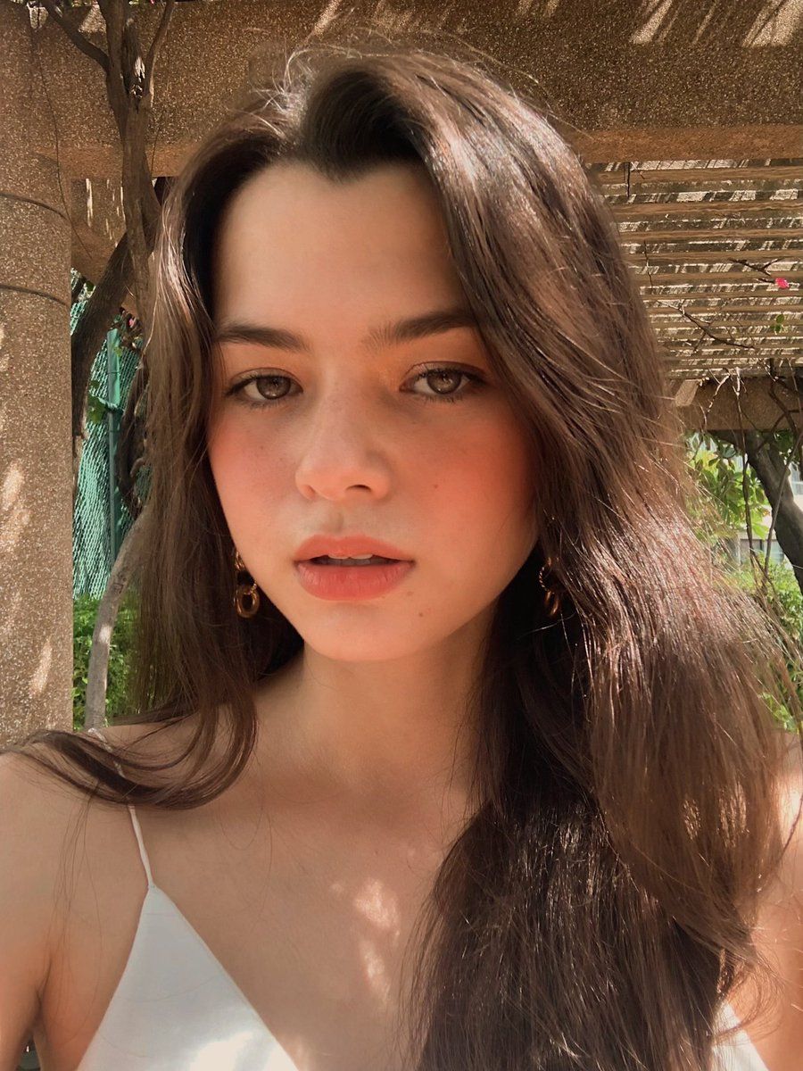 900x1200 Post by Becky Armstrong on X: ily :❤️)