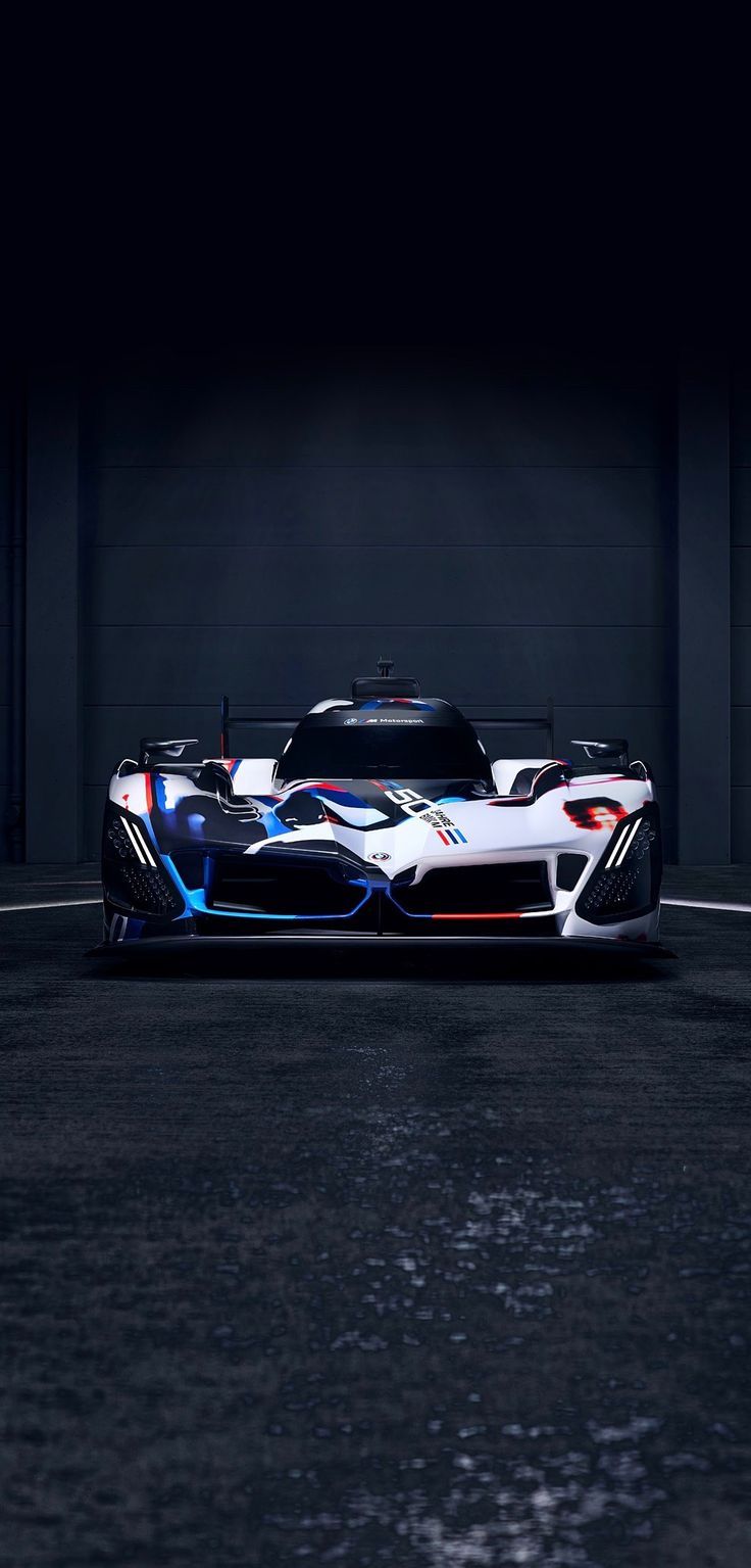 736x1535 M Hybrid V8