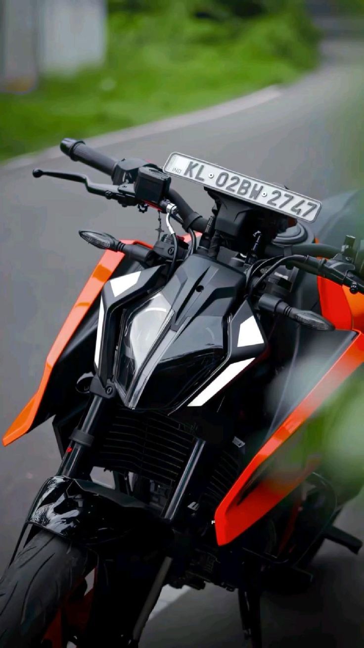 736x1308 KTM DUKE 390